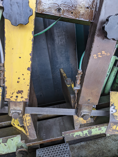 Qualters and Smith 350 Horizontal Bandsaw