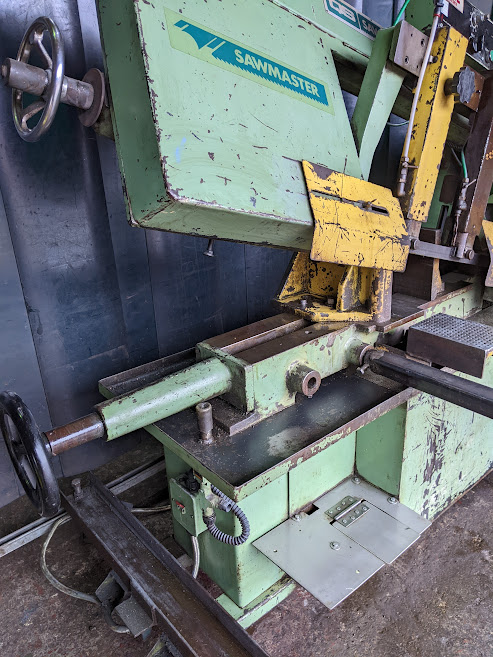 Qualters and Smith 350 Horizontal Bandsaw
