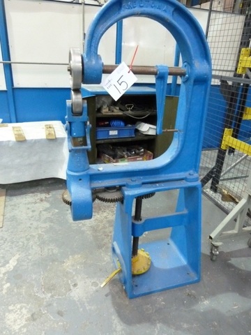 Keetona 20’’ Wheeling Machine