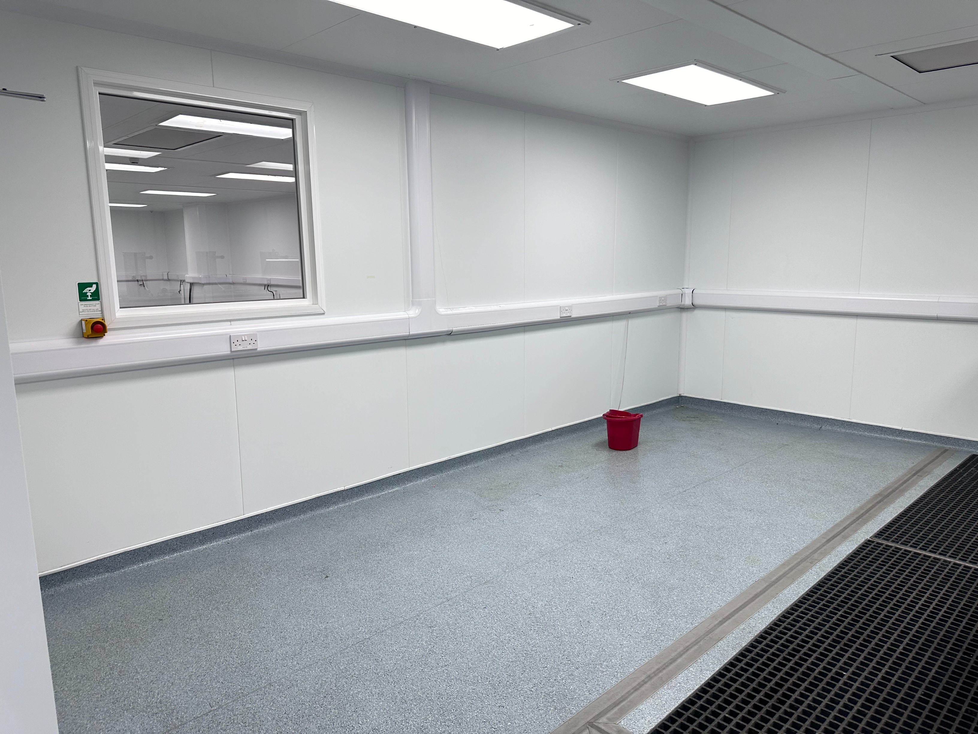 Life Science Class 7 Clean Room (2012)