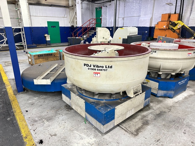 PDJ Vibro Super Finish Vibratory Deburring Machine
