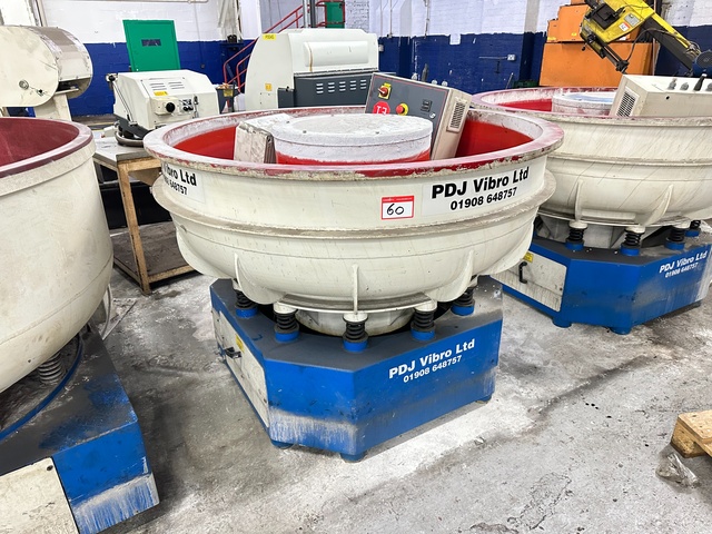 PDJ Vibro Super Finish Vibratory Deburring Machine