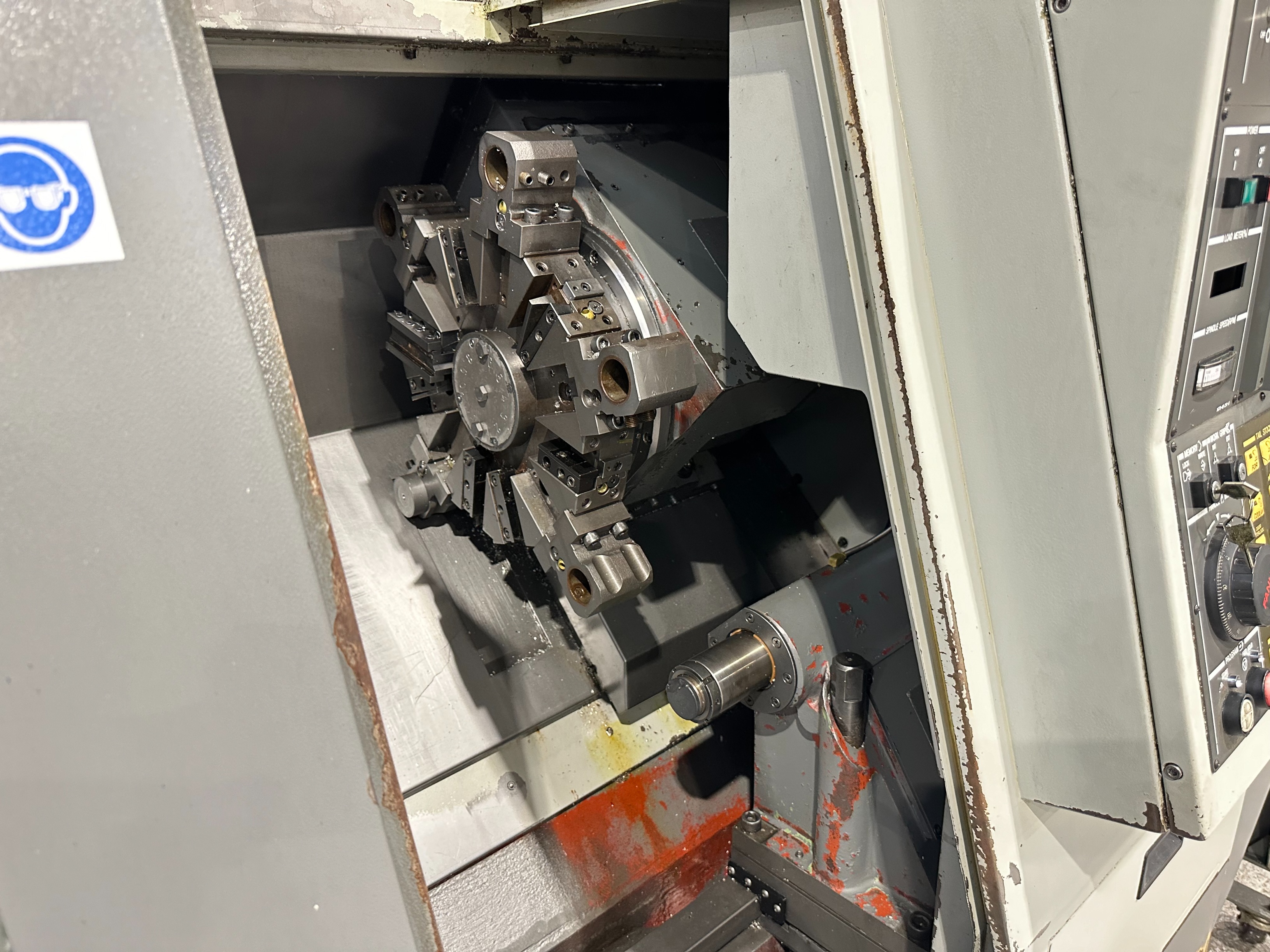 Hyundai Kia SKT200 CNC Lathe (2005)