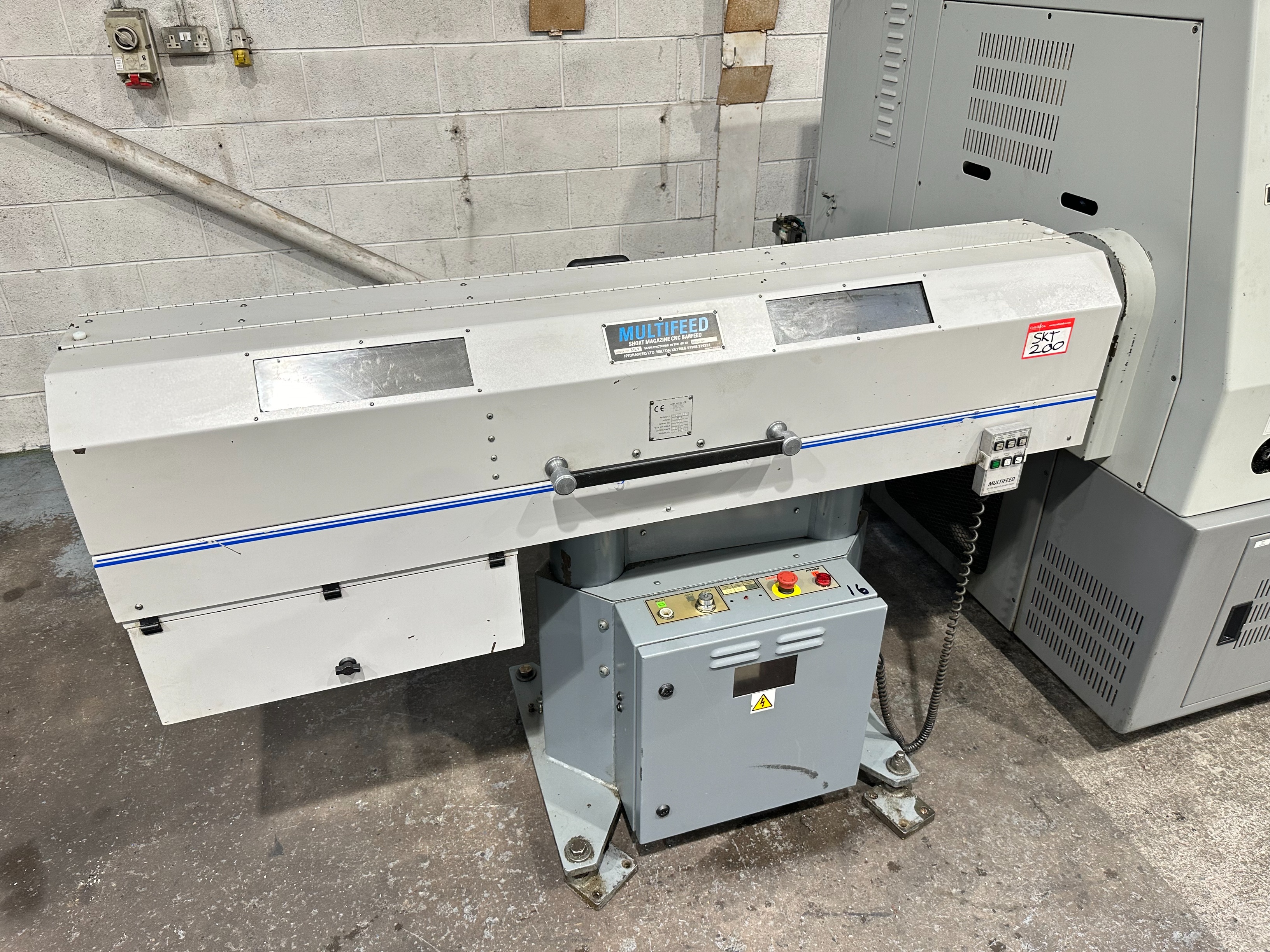 Hyundai Kia SKT200 CNC Lathe (2005)