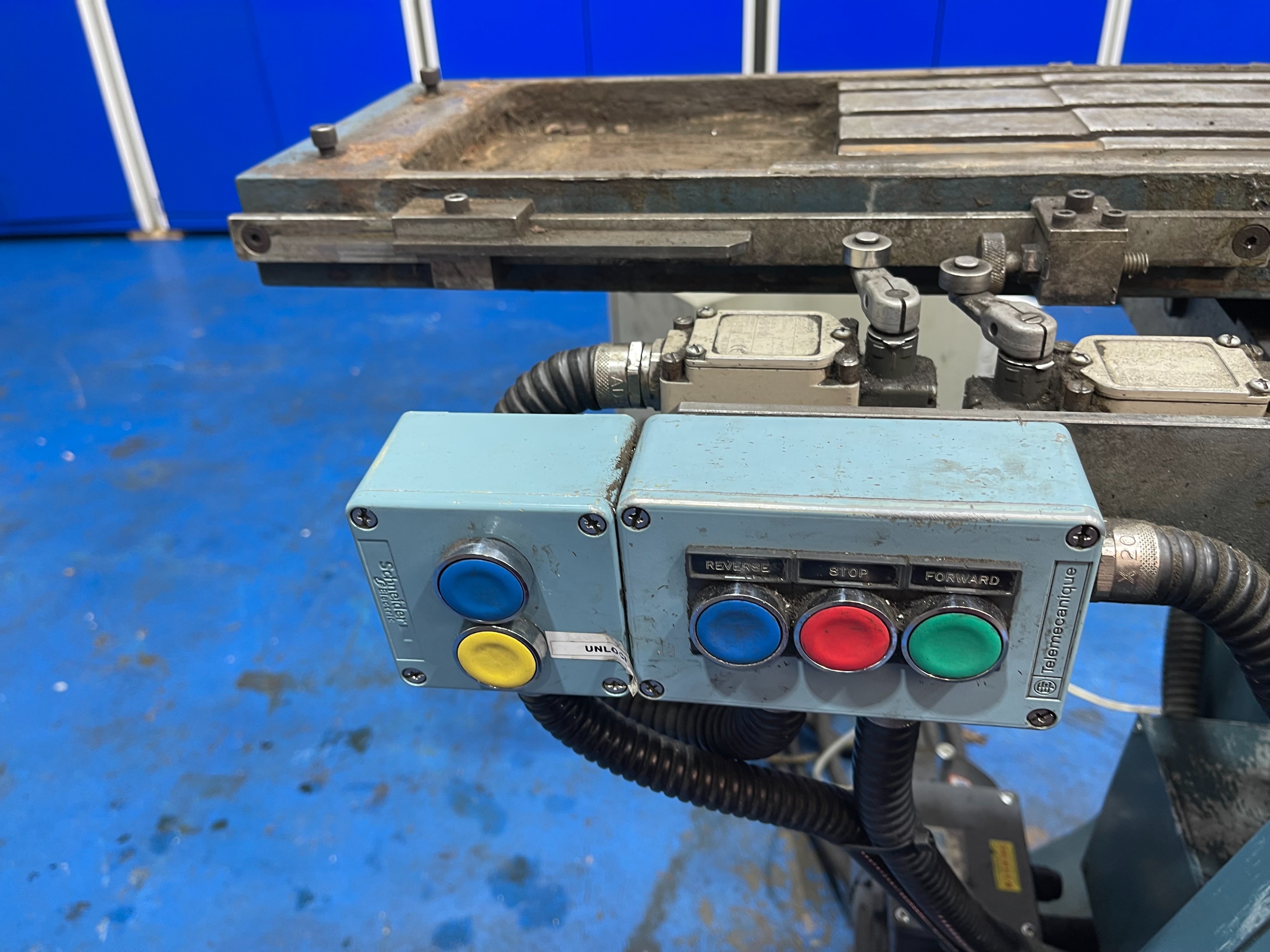 Jones & Shipman 540 Surface Grinder