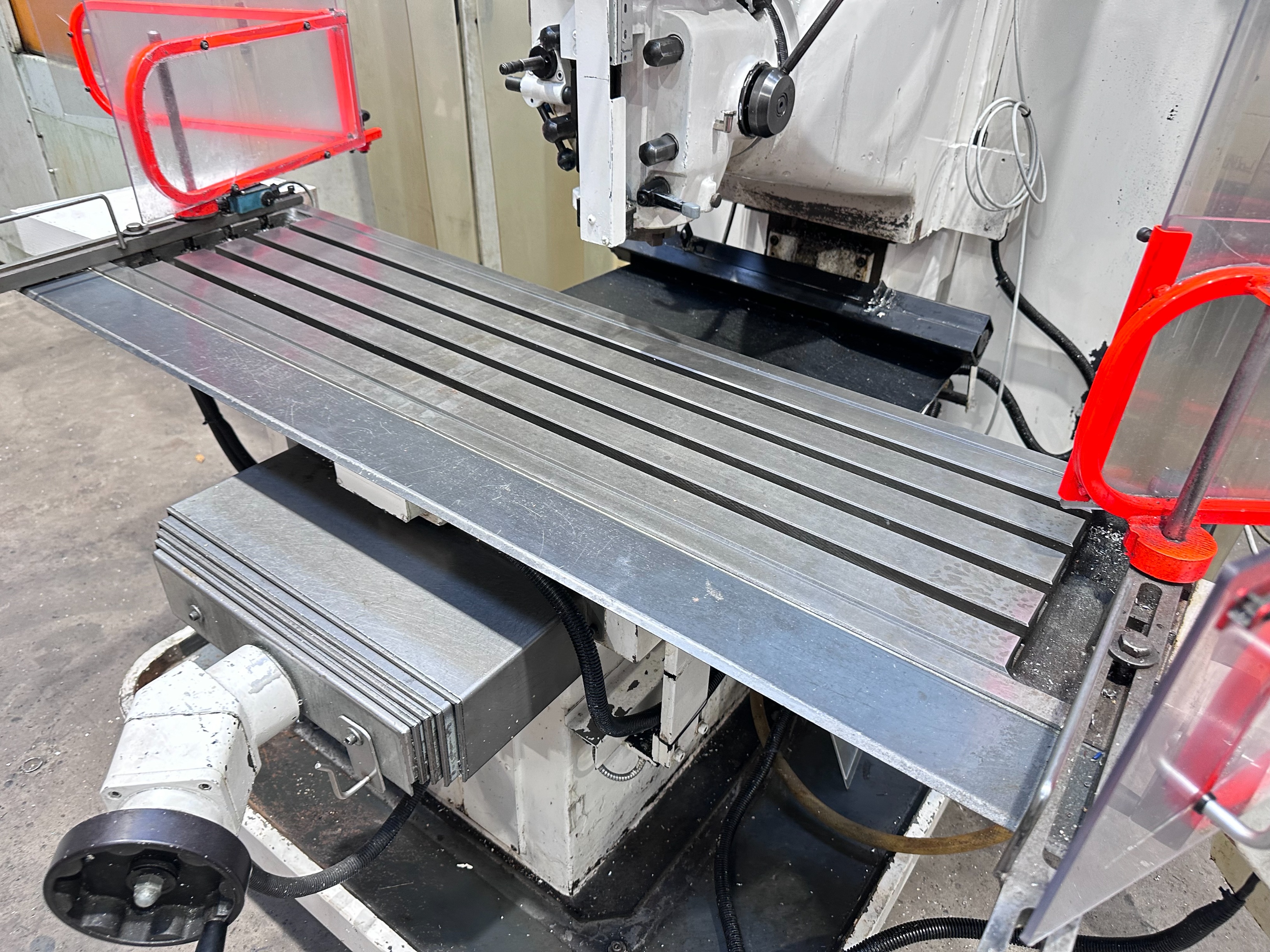 XYZ VM3500 CNC Turrret Mill with Prototrak VM Control