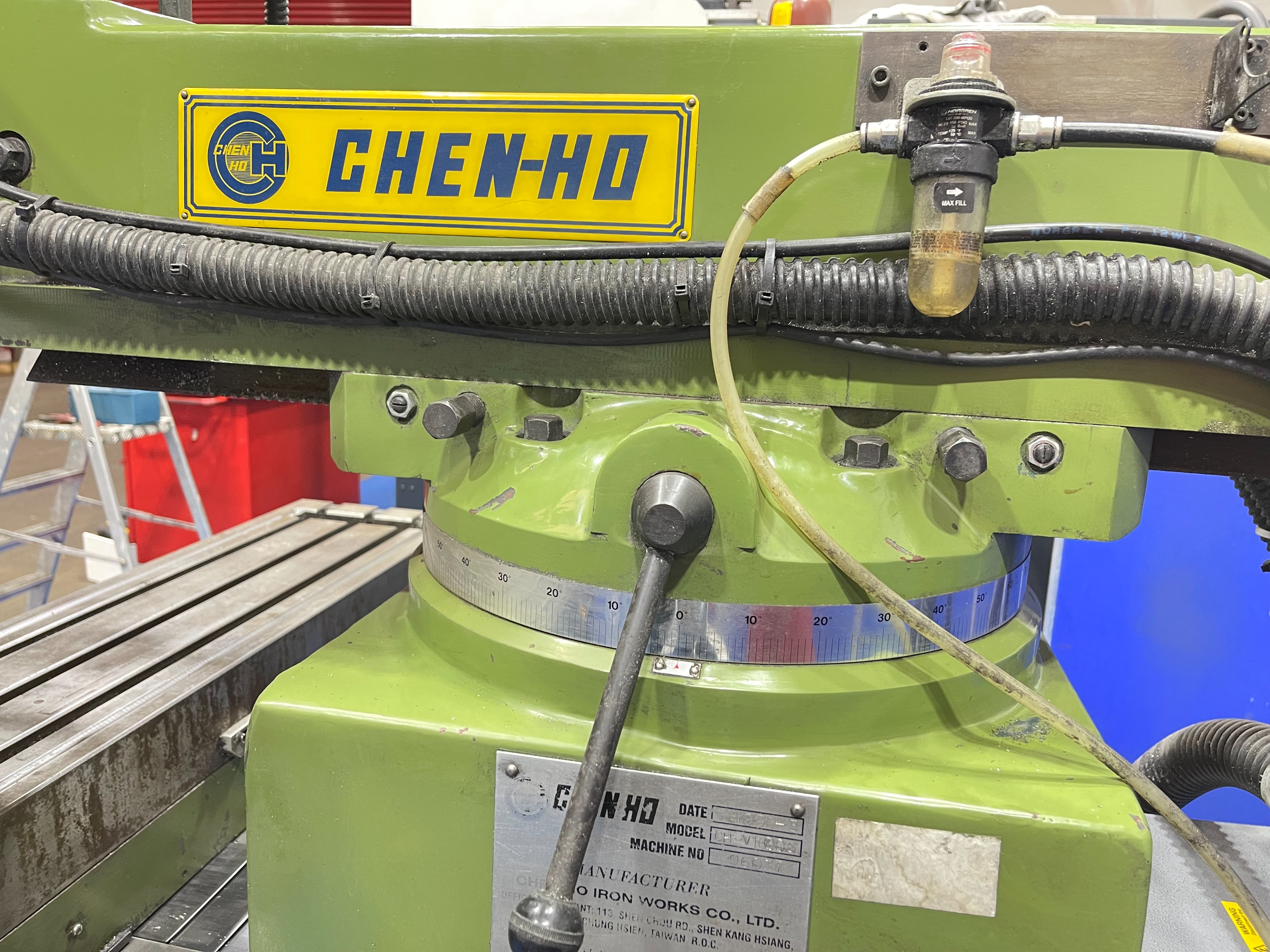 Chen Ho CH-V1600S NC Turret Head Milling Machine