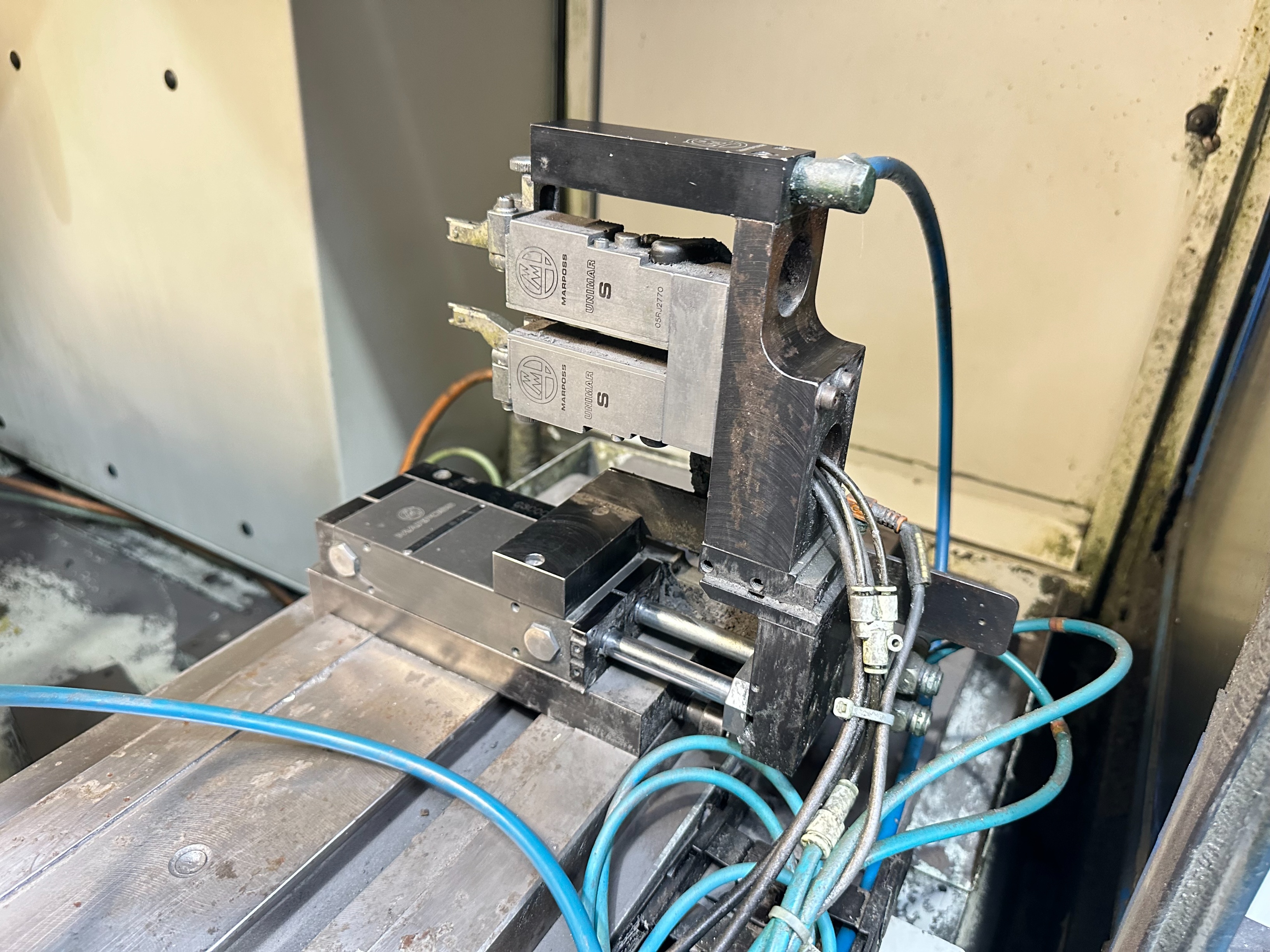Jones & Shipman Ultramat - 650 - Easy - E NC Programmable Cylindrical Grinder