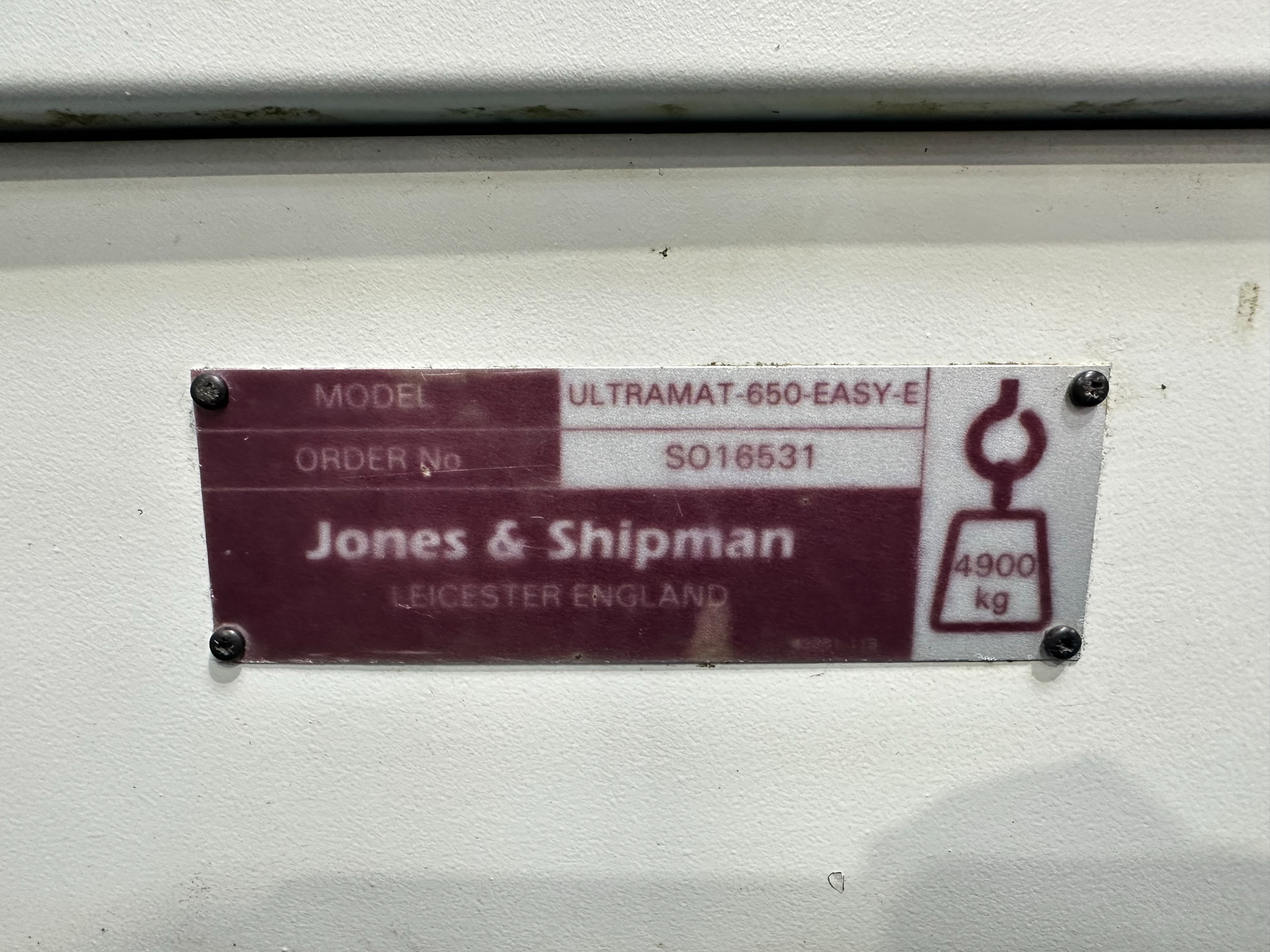 Jones & Shipman Ultramat - 650 - Easy - E NC Programmable Cylindrical Grinder