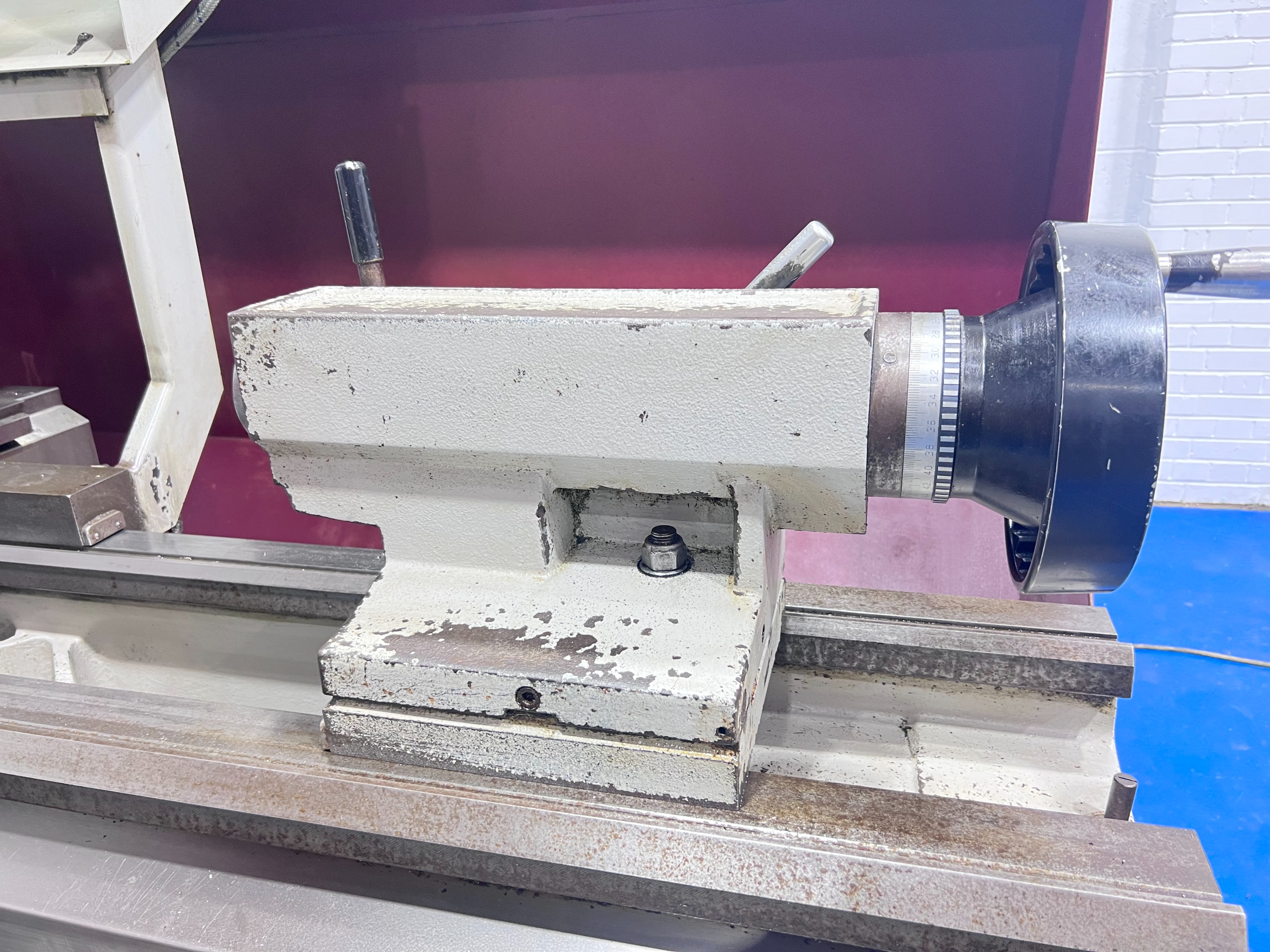 Harrison Alpha 460 CNC/Manual Gap Bed Centre Lathe