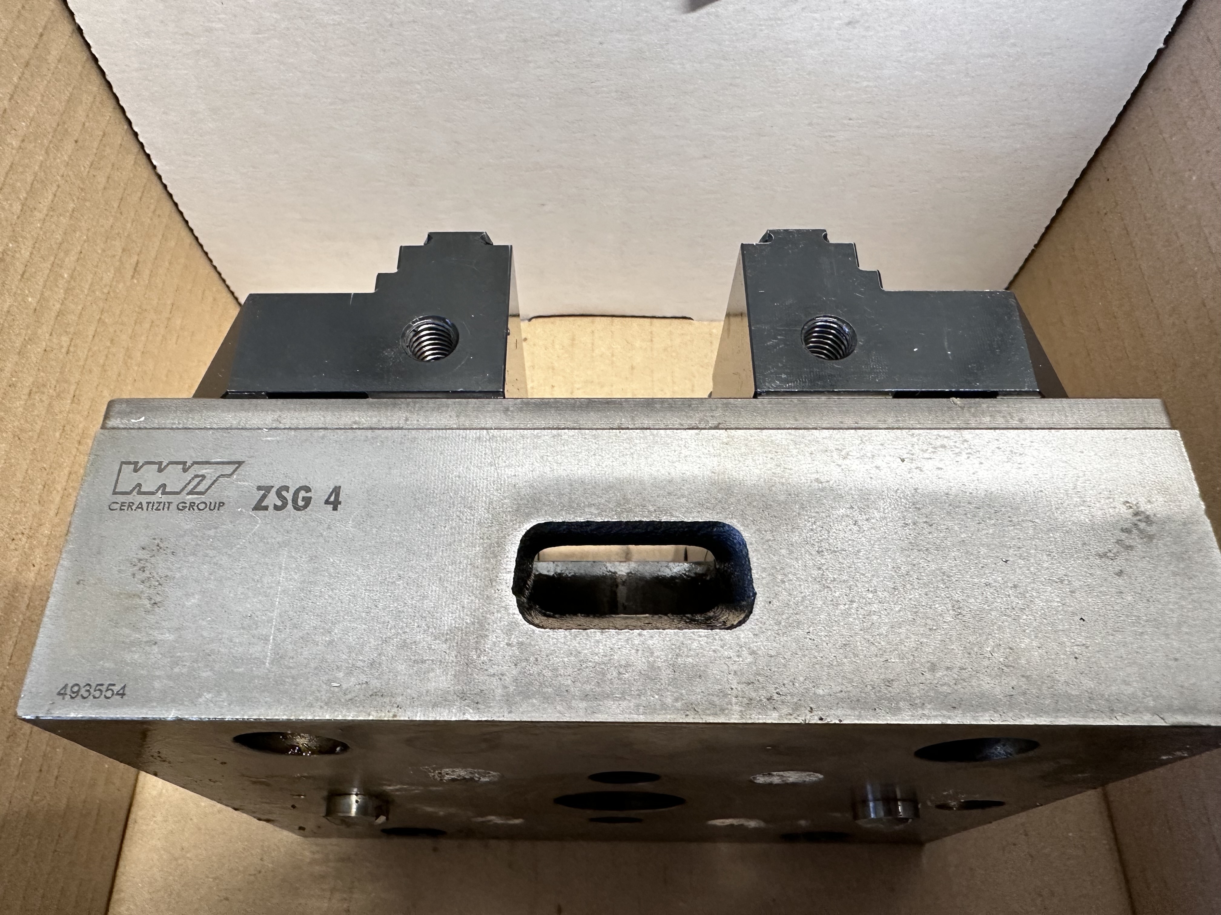 WNT Machine Vice 160mm Long, Type Z5G 4