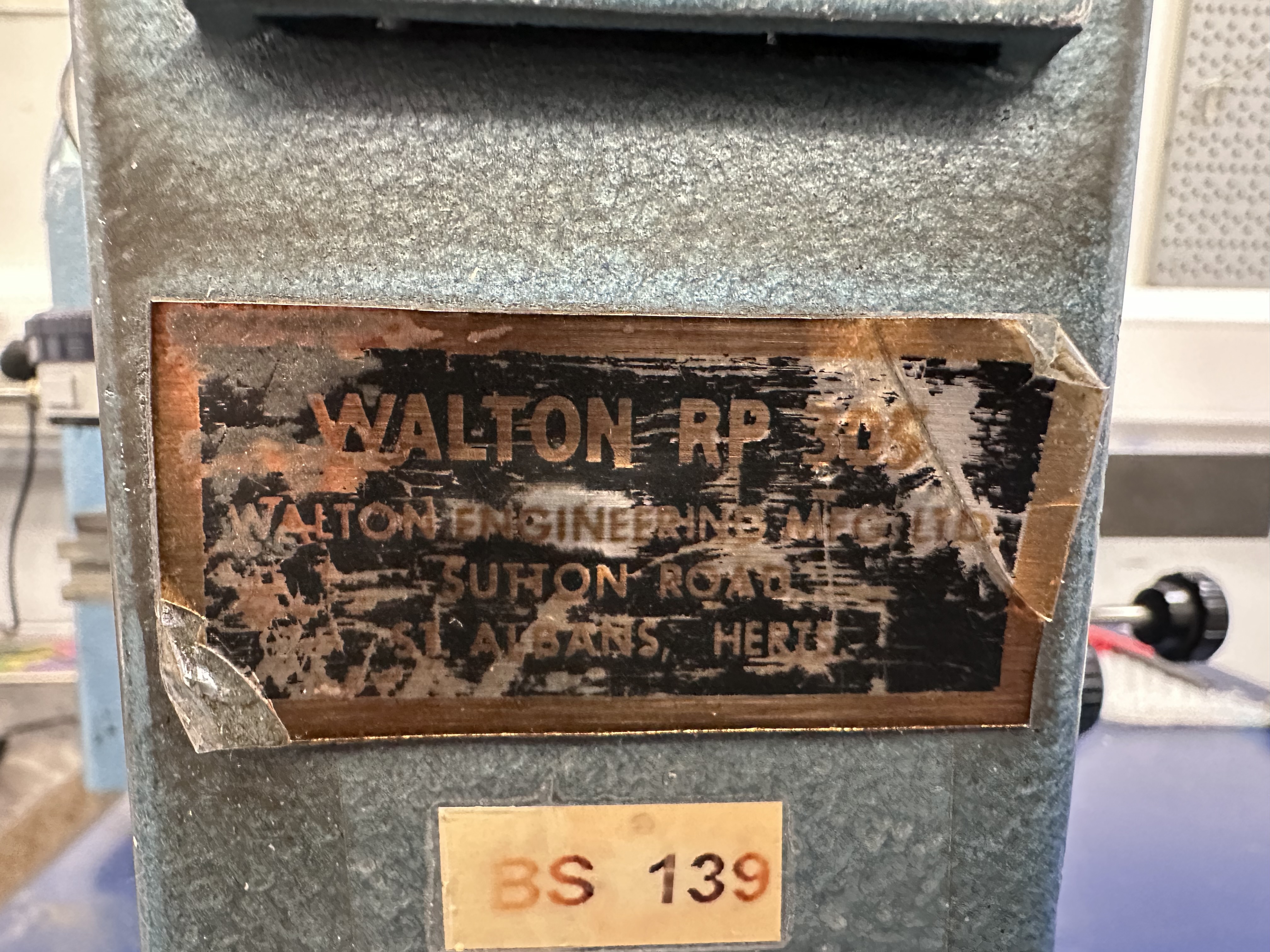 Walton RP 305 Shawdowgraph