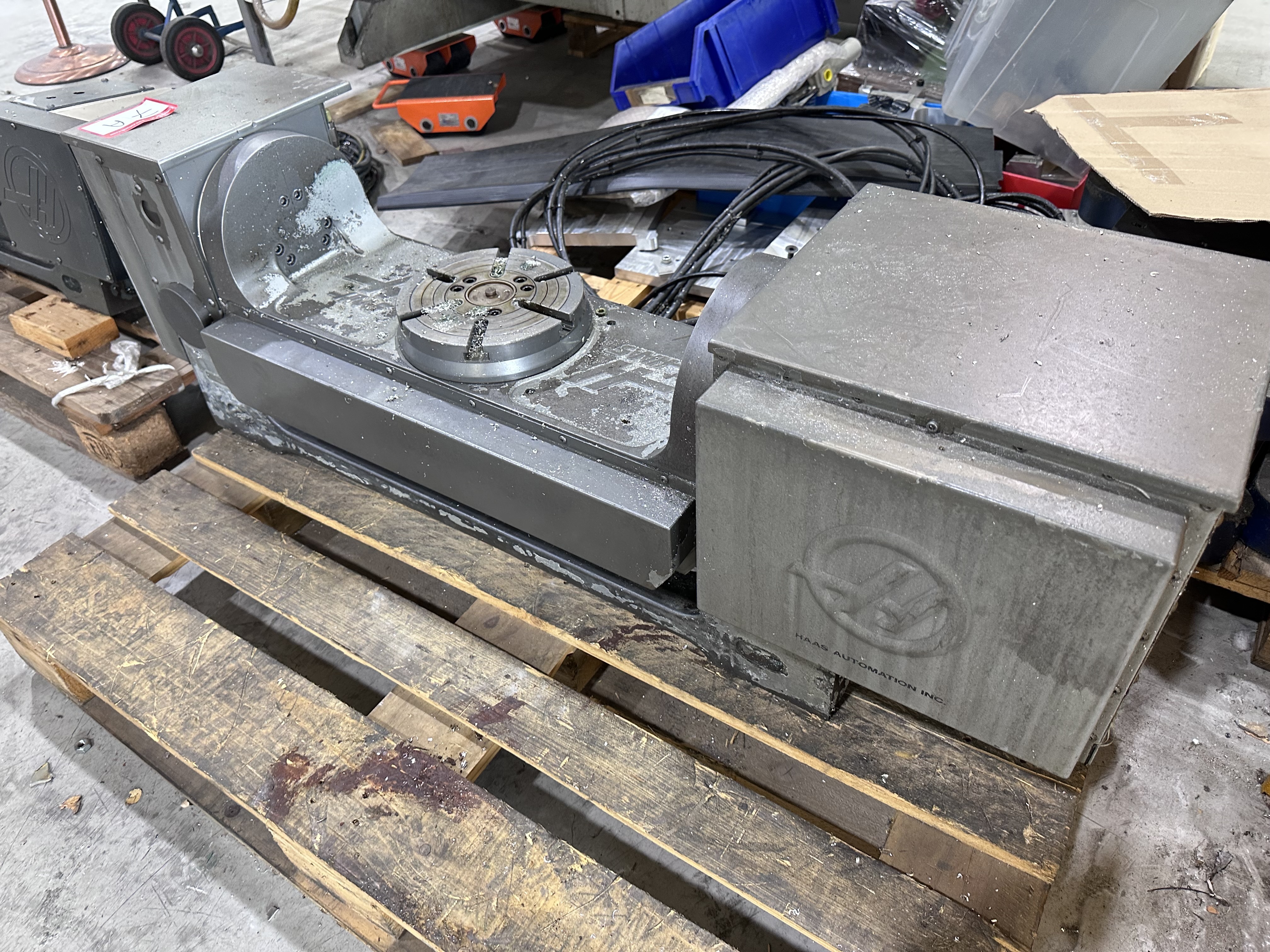 Haas 5th Axis Unit
