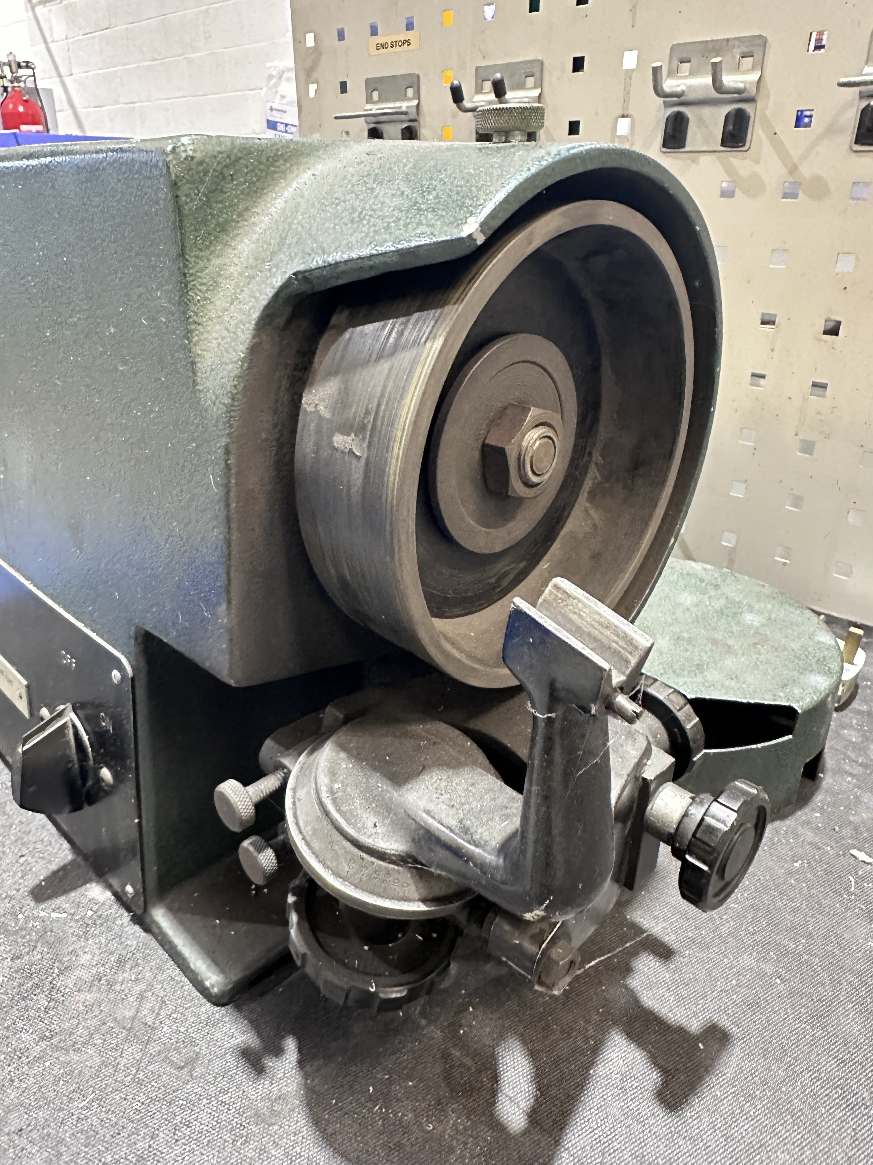 Newing - Hall No. 3 Diamond Wheel Tip Lapper