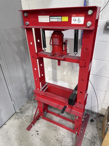 30 Ton Hydraulic Garage Press, Type HSP 30