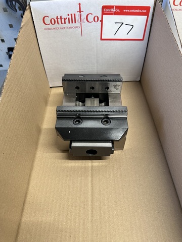 WNT Machine Vice 160mm Long, Type Z5G 4