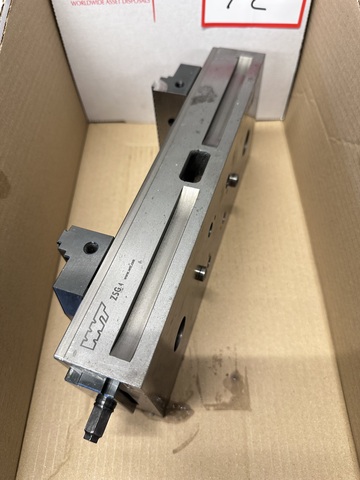 WNT Machine Vice 300mm Long, Type Z5G 4