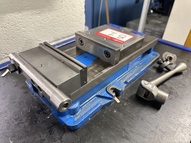 Kurt D688 150mm Machine Vice