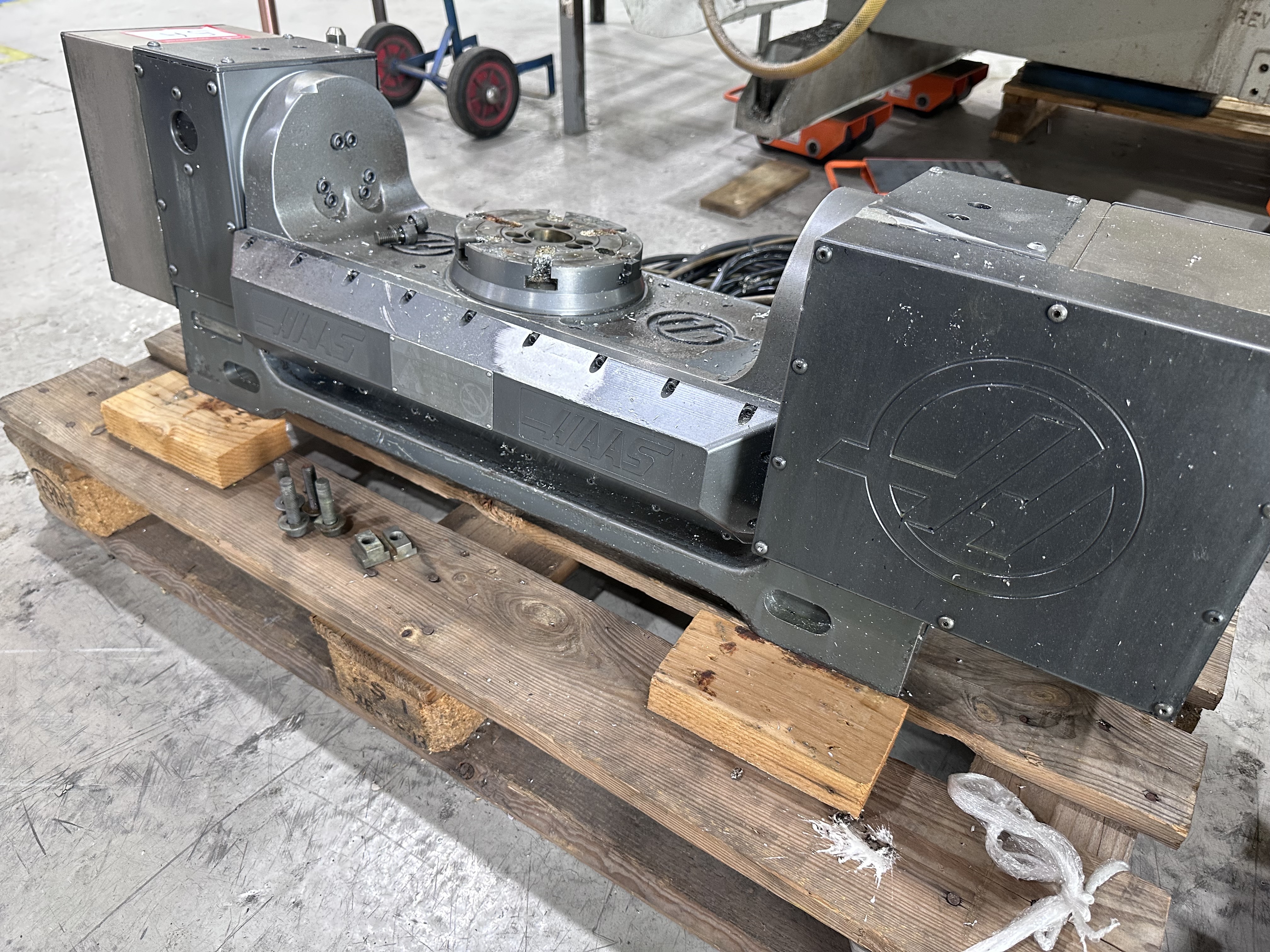 Haas 5th Axis Unit