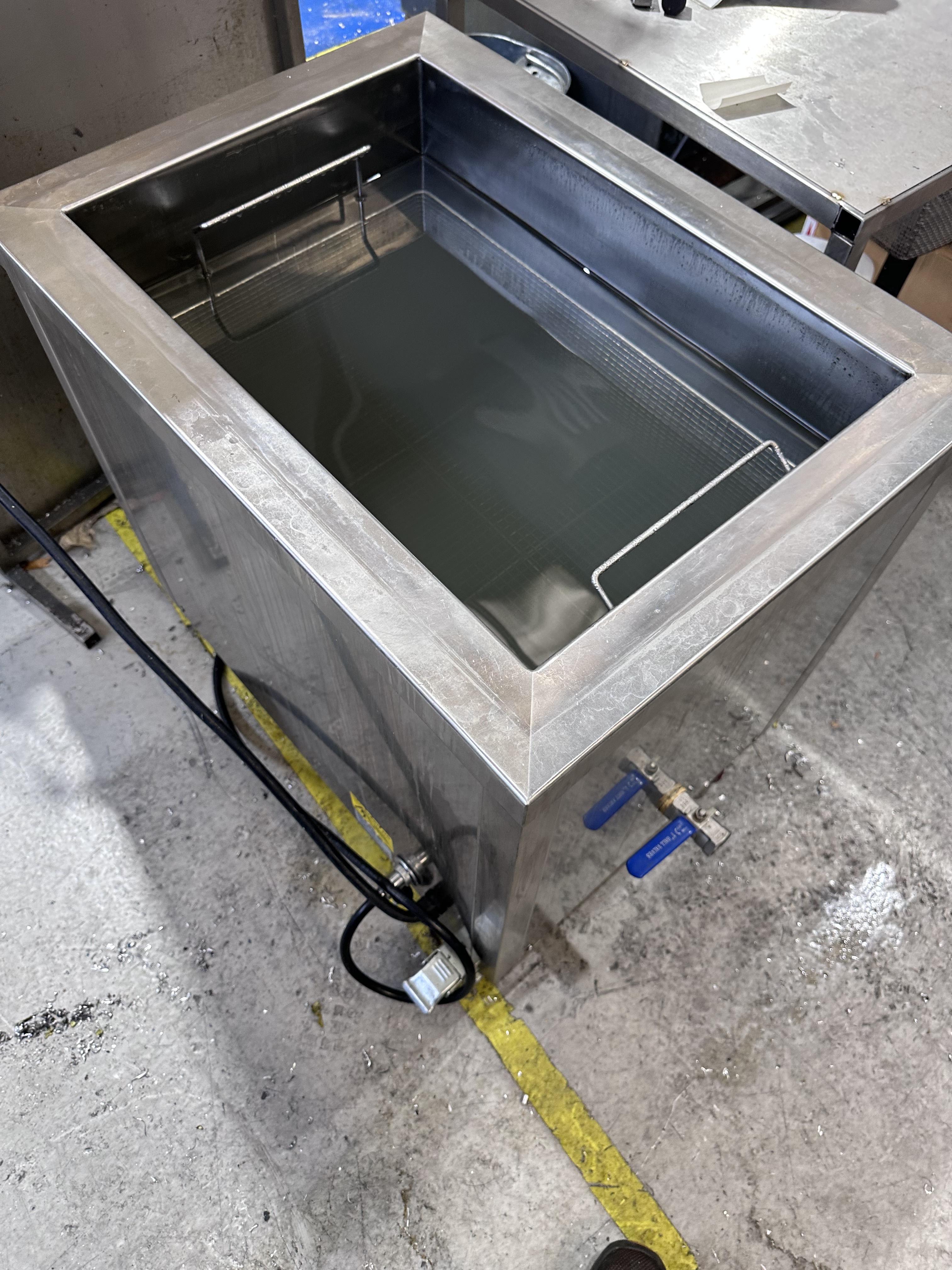 Allendale Ultrasonics Ultrasonic Cleaner Bath, Type  US-CU-XL-90L