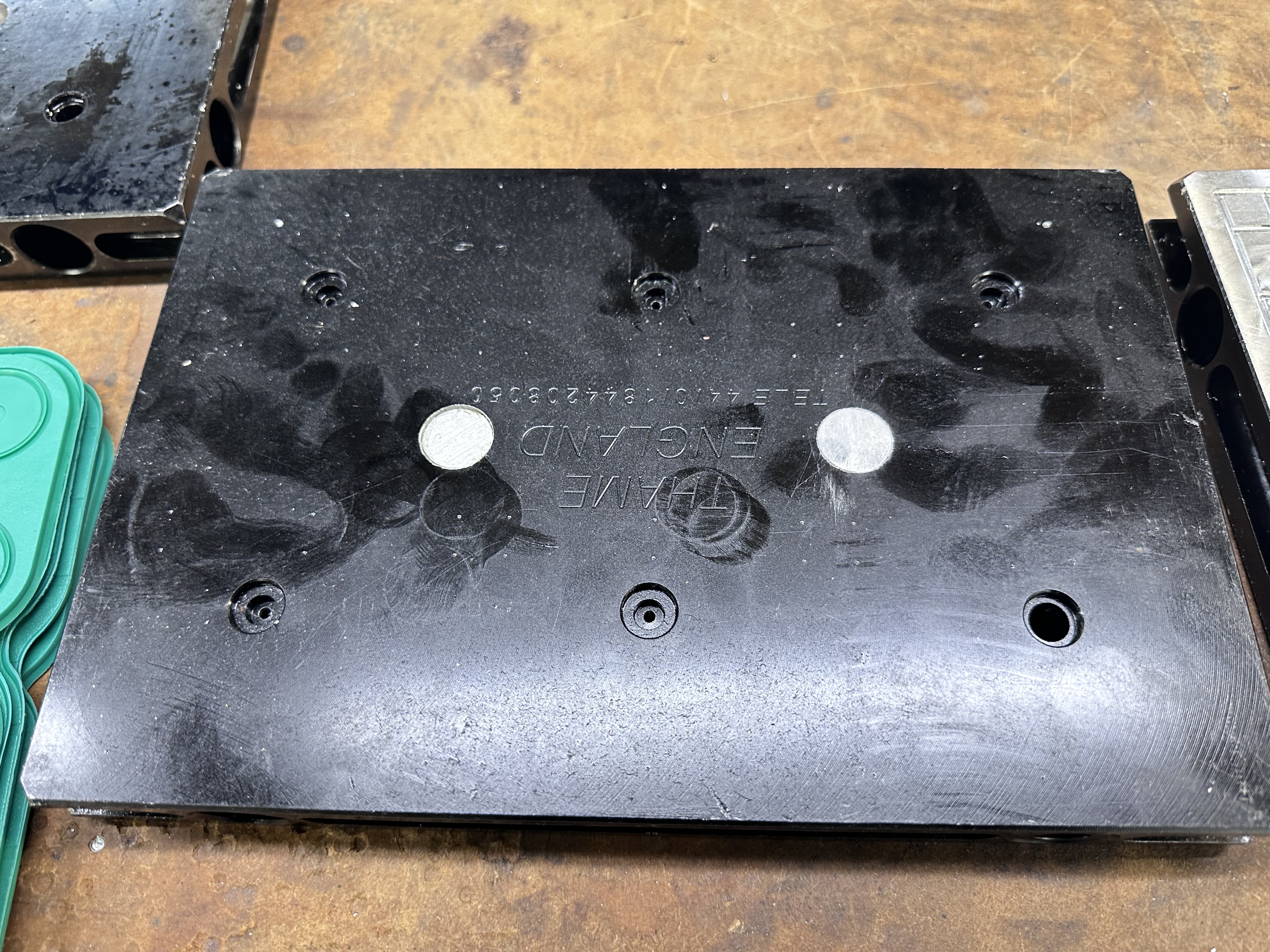 Thame Eng Vacuum Plate Work Holding System