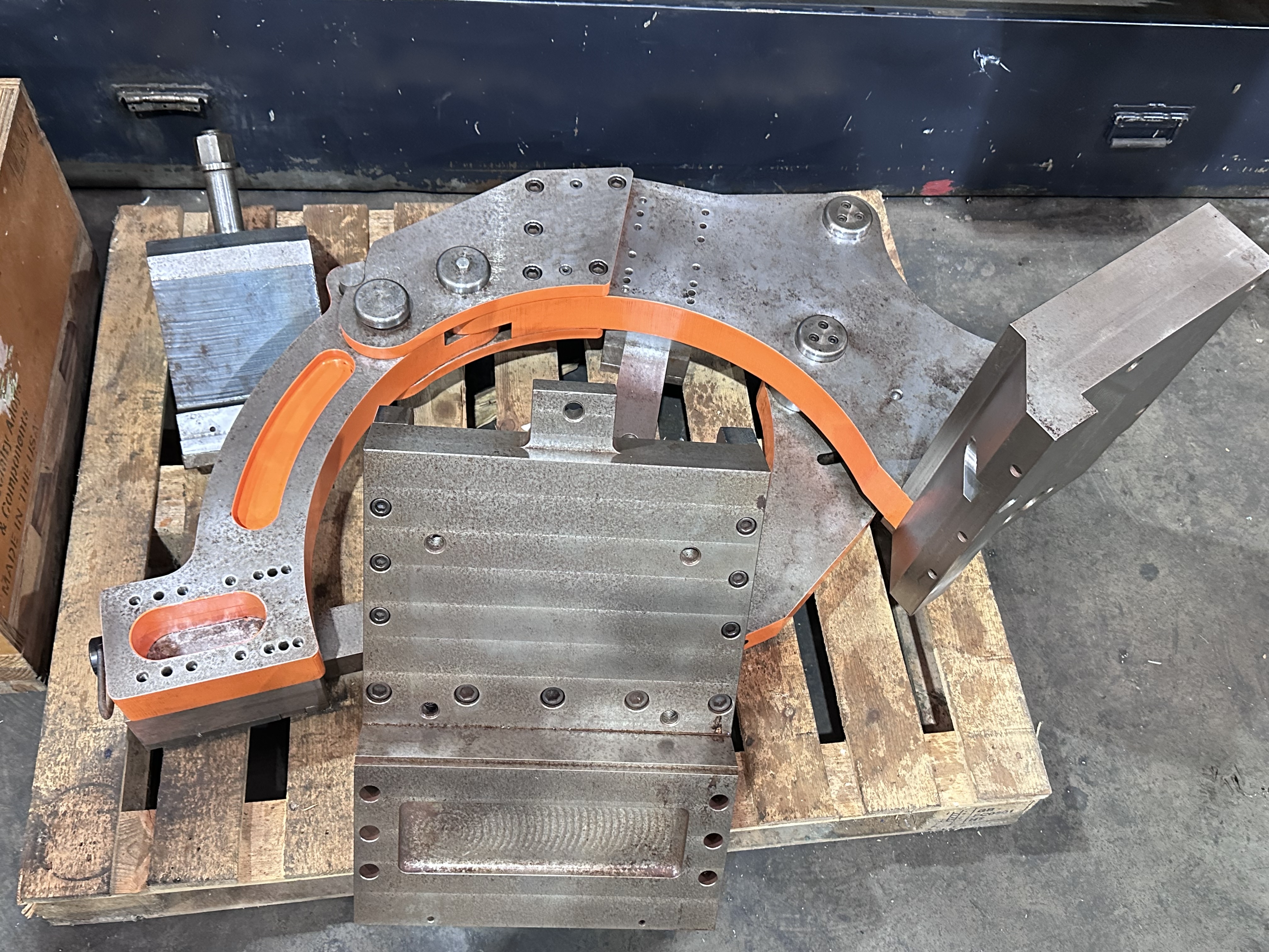 Mazak Integrex E-650H x 2000 CNC Multi-Tasking CNC Lathe. (2004) 