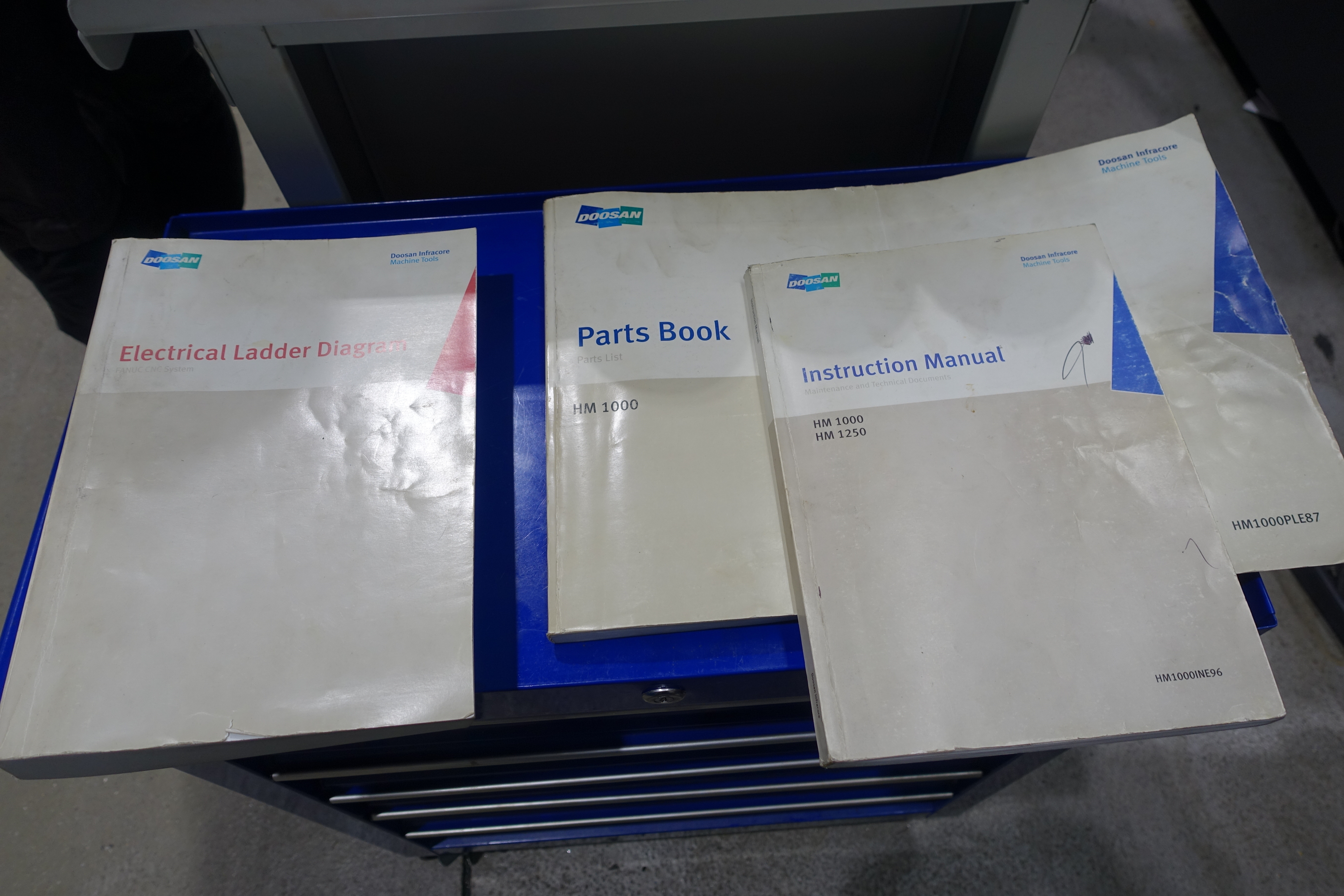 Doosan HM1000 Heavy Duty Twin Pallet Horizontal Machine Centre. (11/2009)