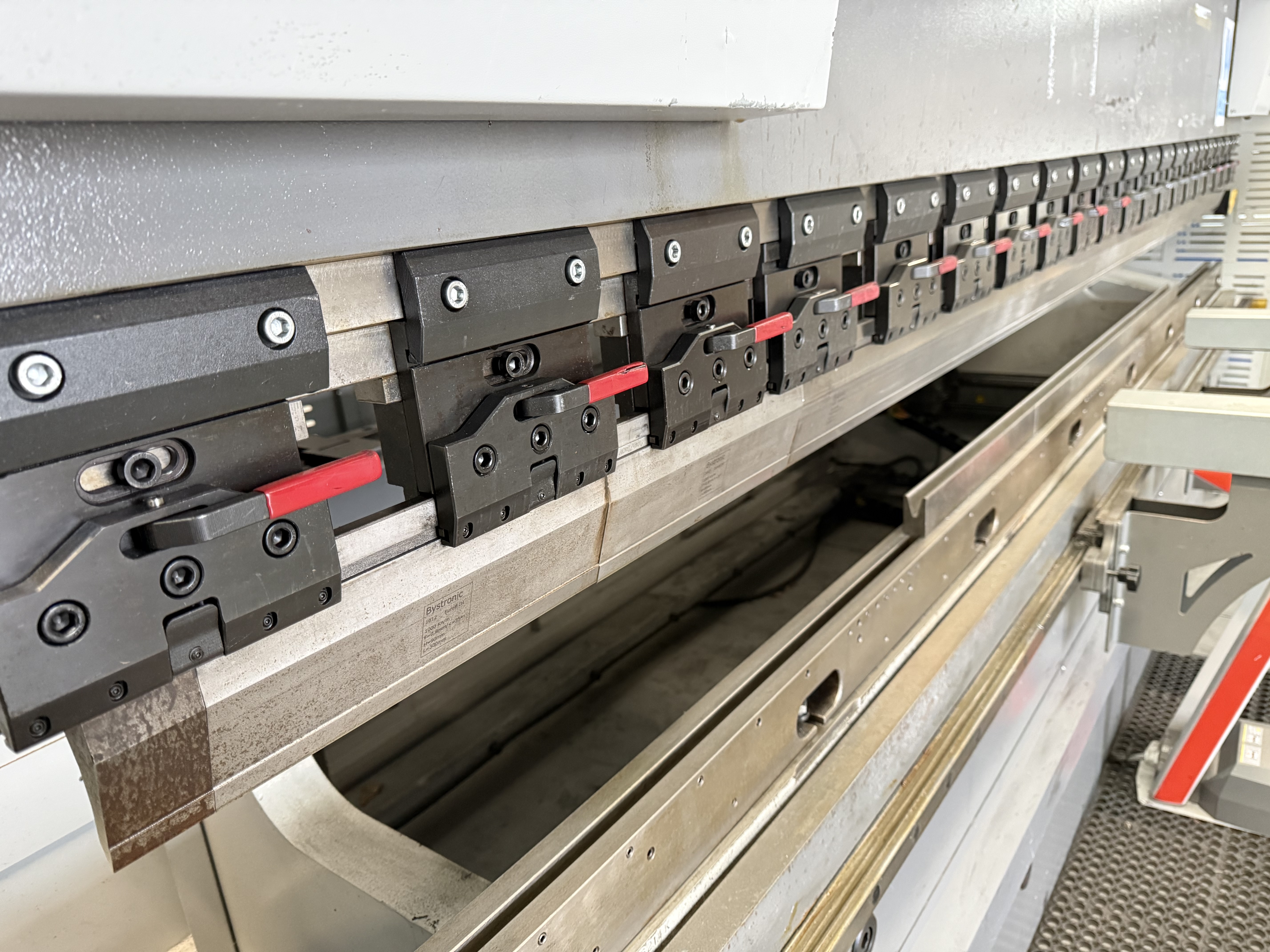 Bystronic Xact Smart 225/4100 Hydraulic Press Brake (2021)