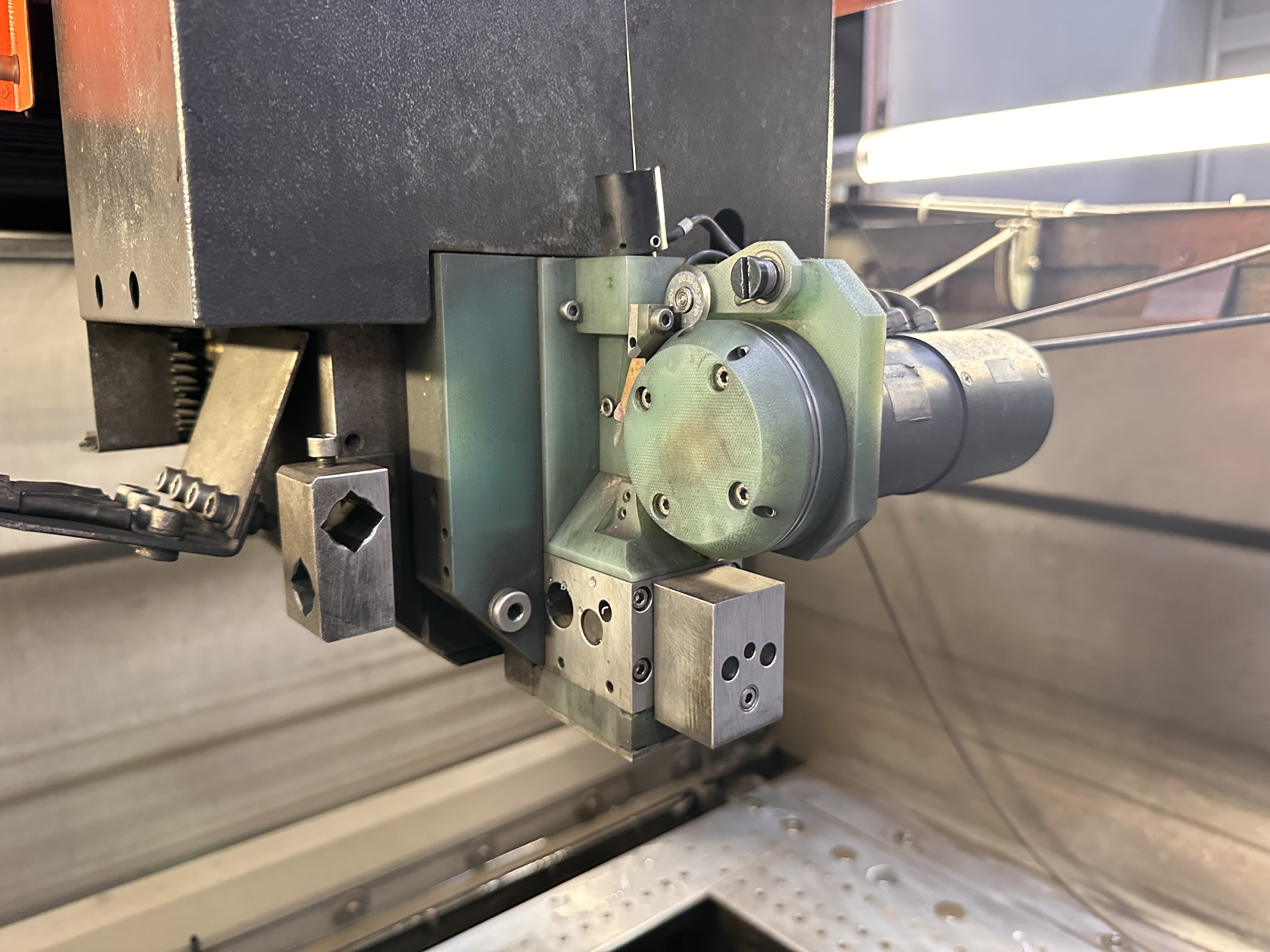 GF Agie Charmilles AC Progress V4 CNC Wire Cut EDM (2008)