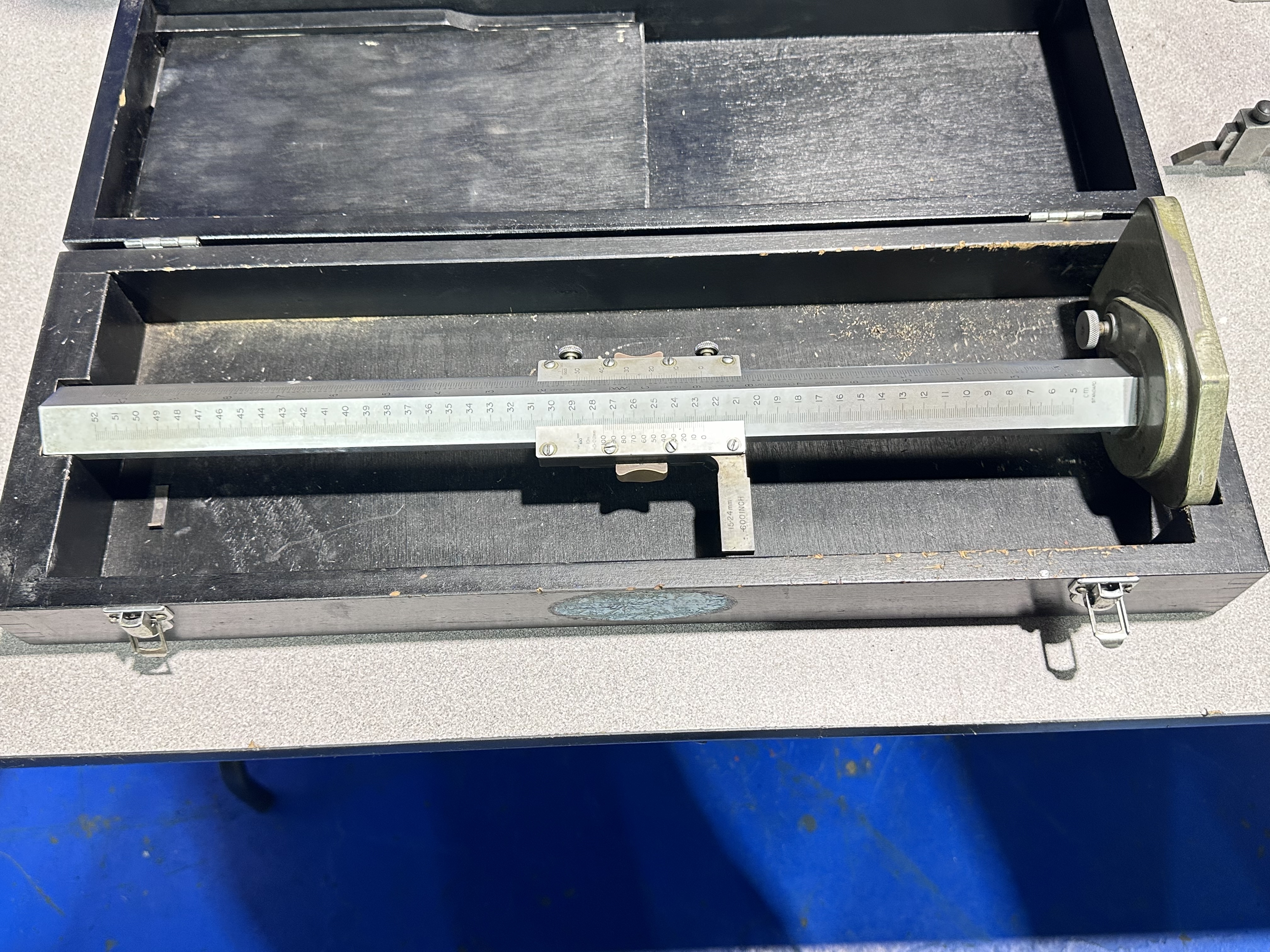 Qty of Height Gauges, Height Setters & Comparator