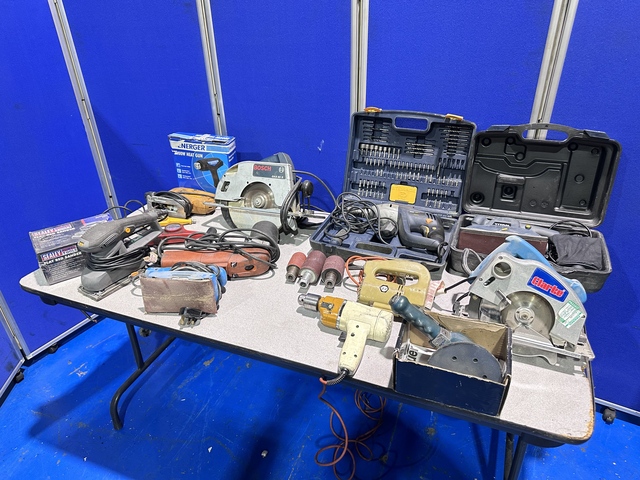 Various Electrical Power Tools to Include Circular Saws, Jig Saw, Drill, Sanders & Heat Gun
