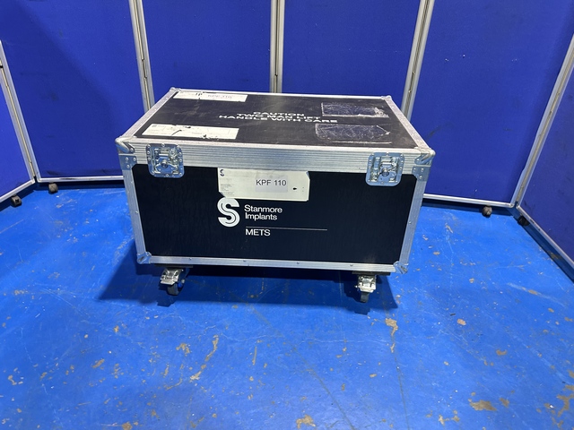 Mobile Flight Case 900mm x 615mm x 580mm