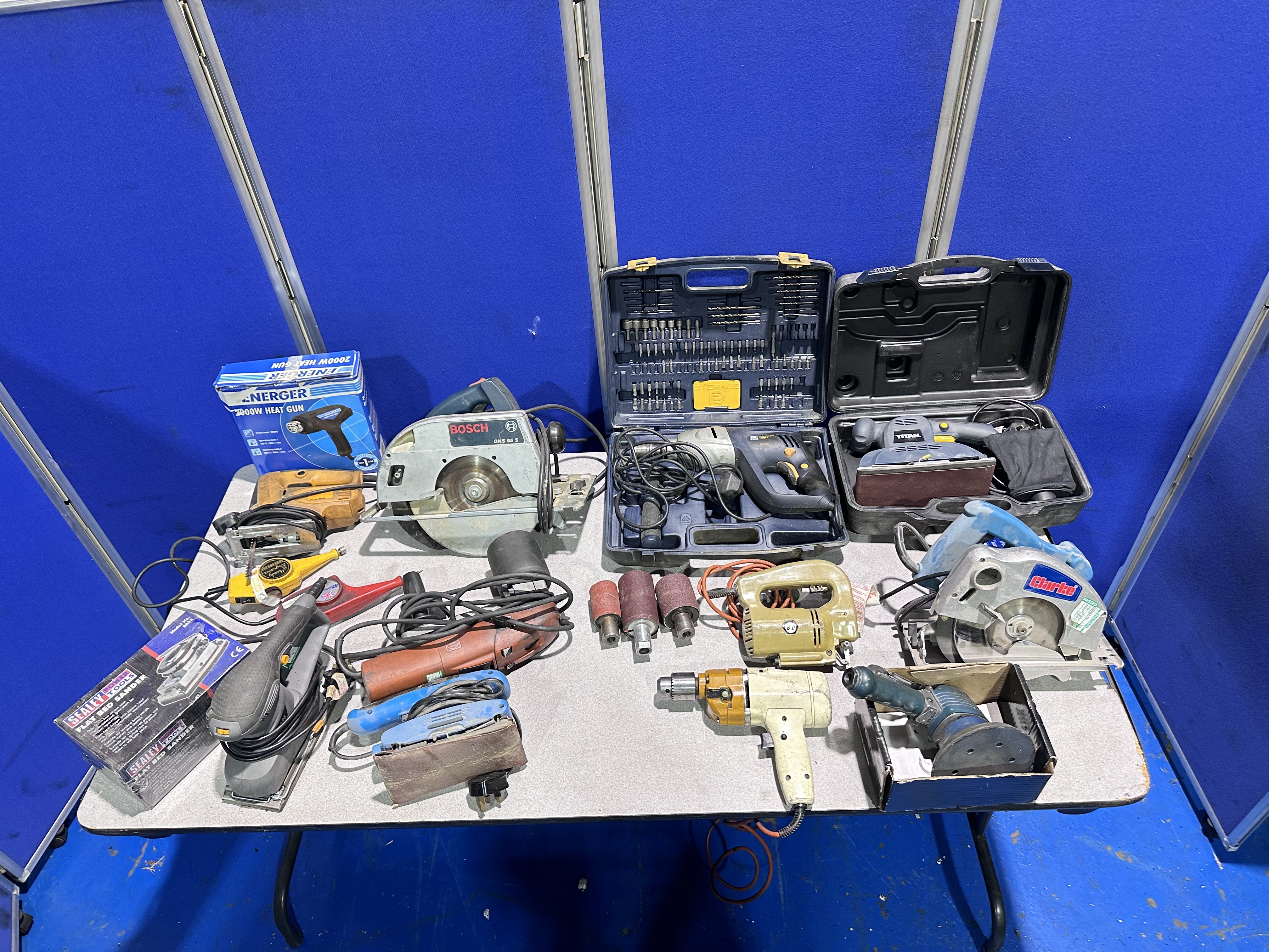 Various Electrical Power Tools to Include Circular Saws, Jig Saw, Drill, Sanders & Heat Gun