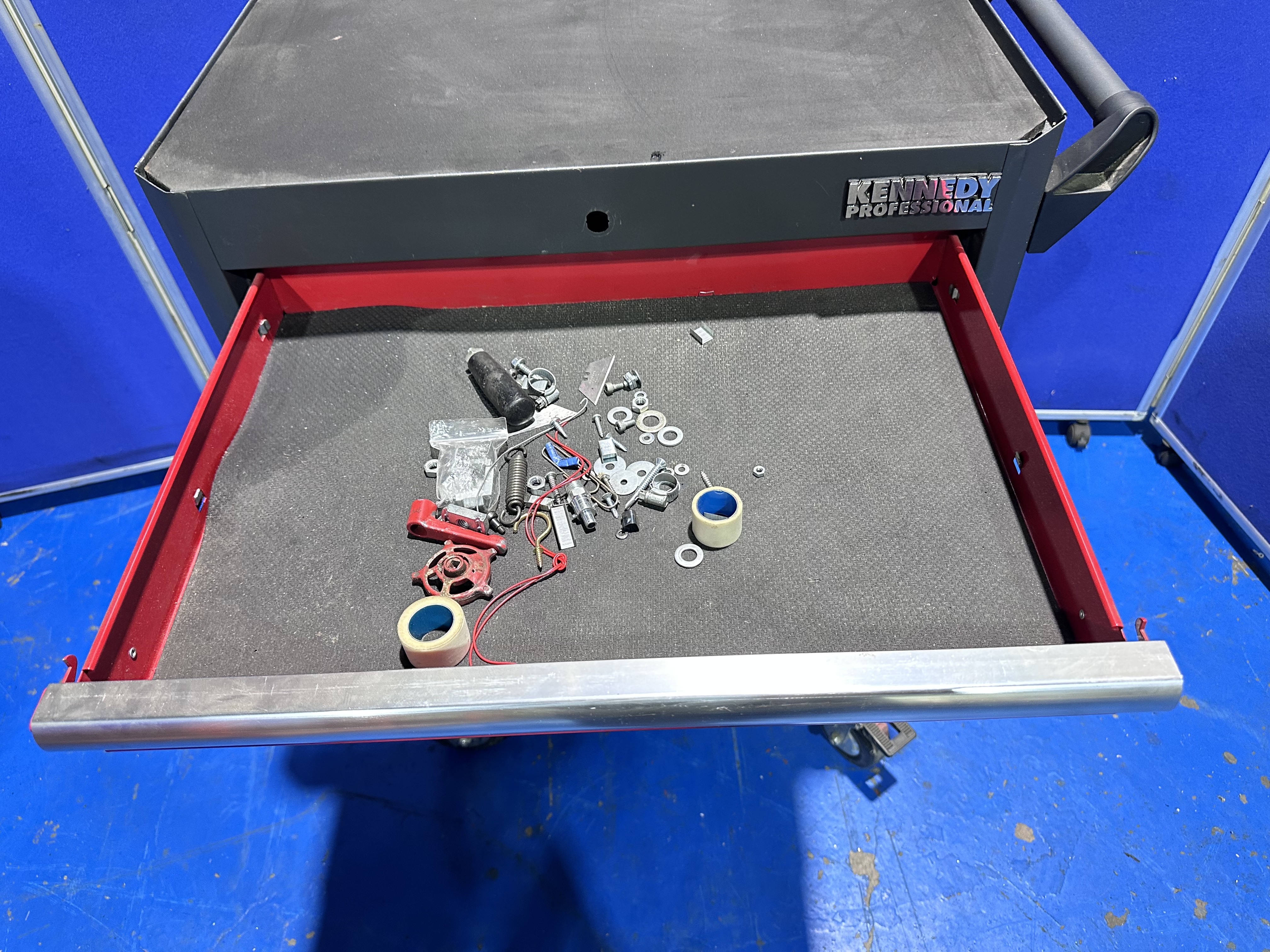 Kennedy 5 Drawer Mobile Tool Cabinet