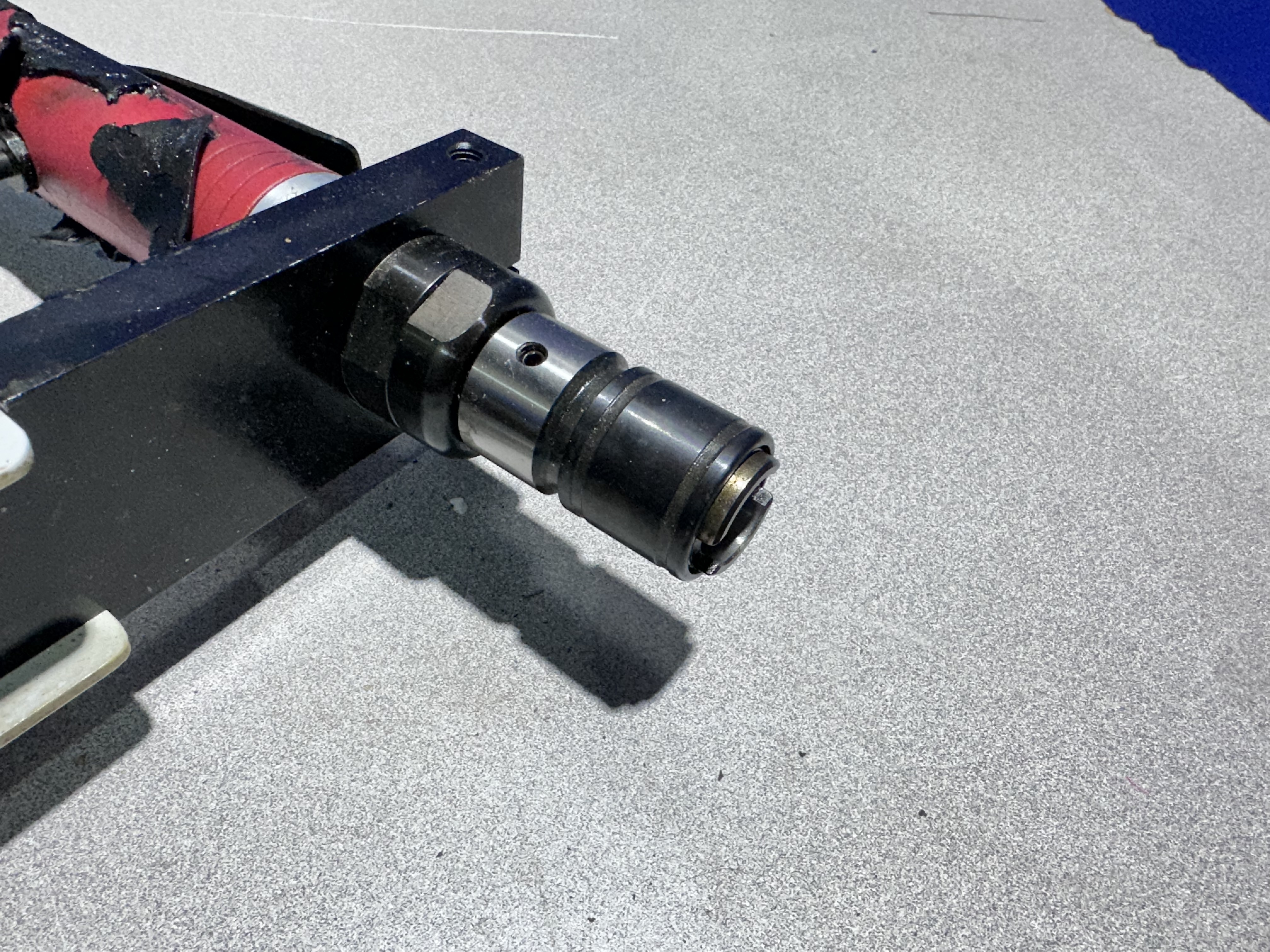 XYZ Fast Tap 400 Pneumatic Tapping Arm