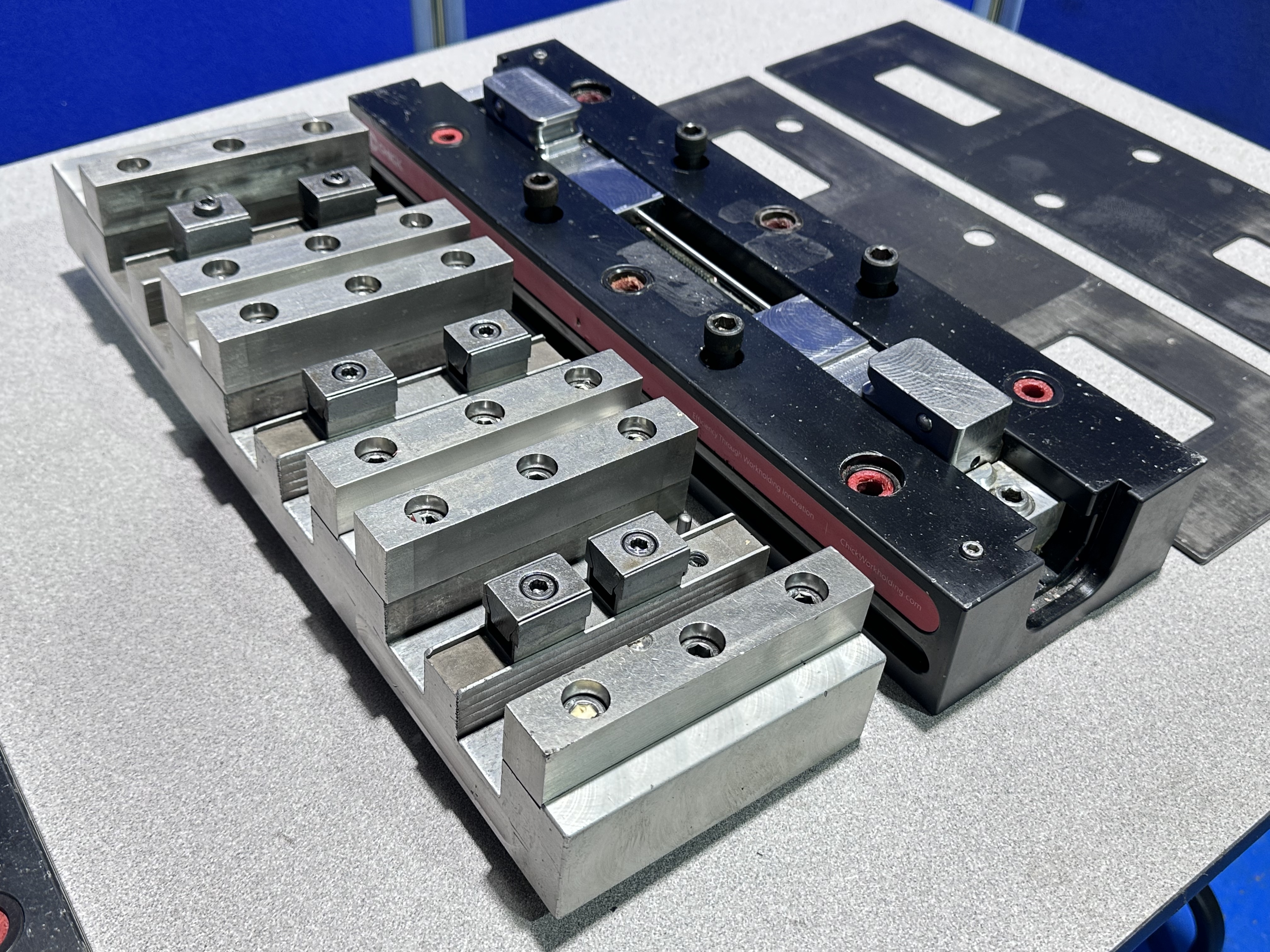(2) x Chick 5 QL 1550 Multilok Machine Bases