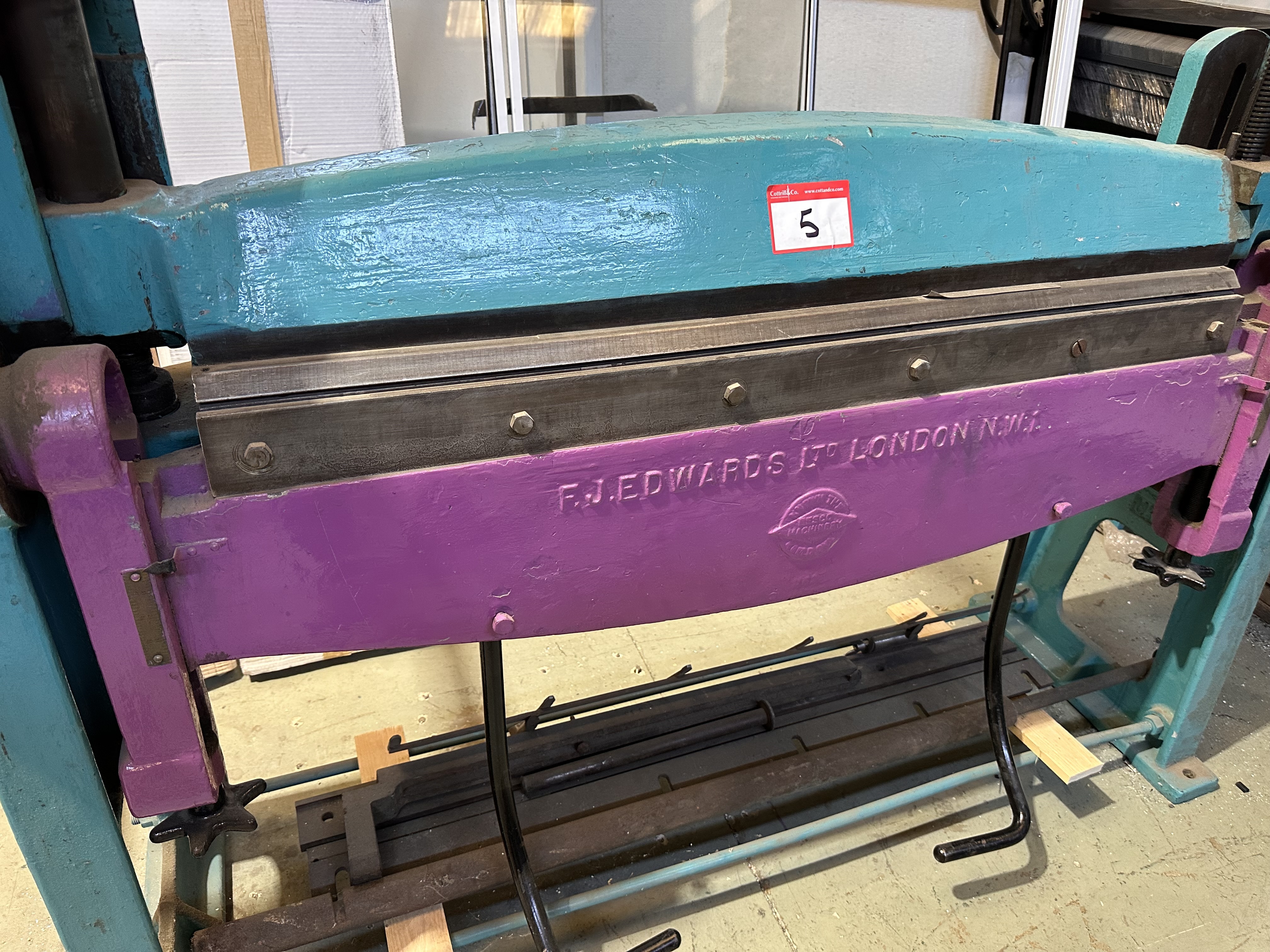 F J Edwards Ltd Sheet Metal Bender