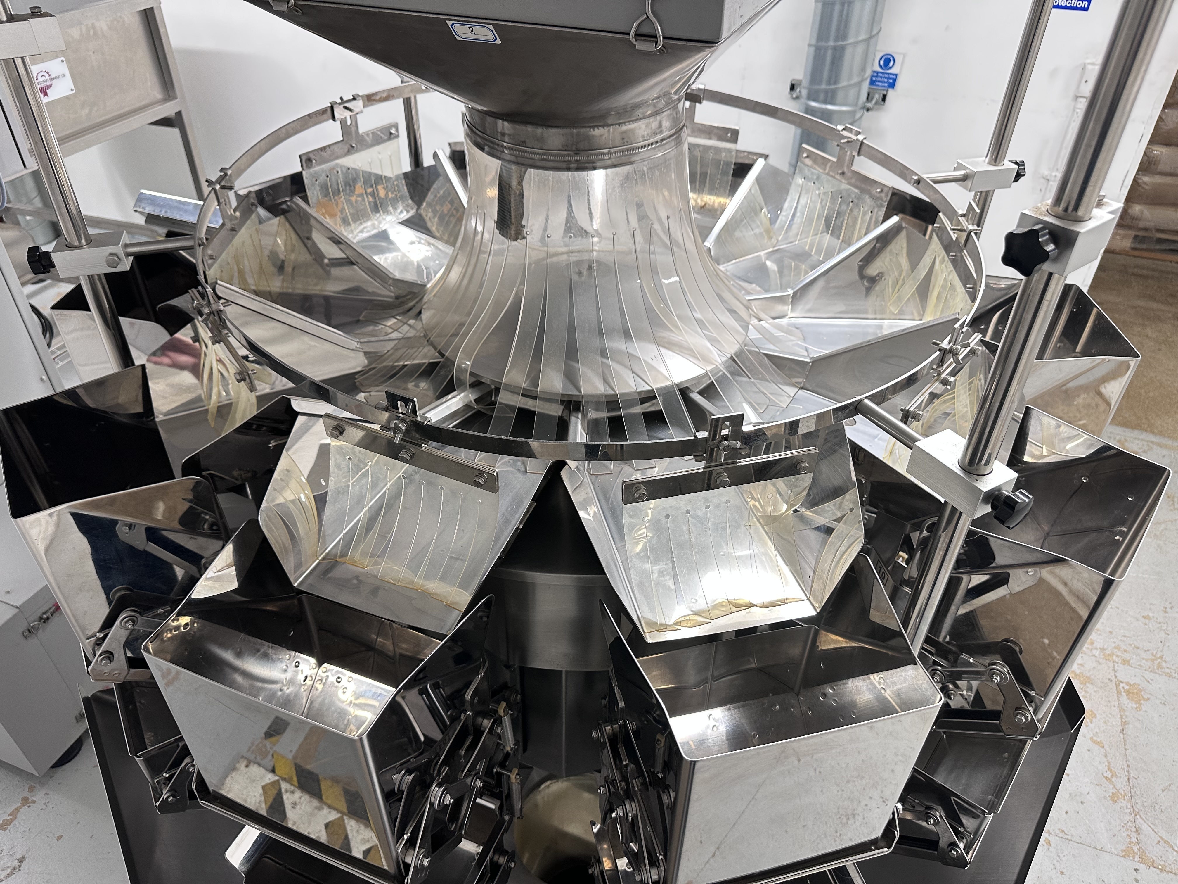 10 Bin Food Grade Multi Head Filling Machine (2022)