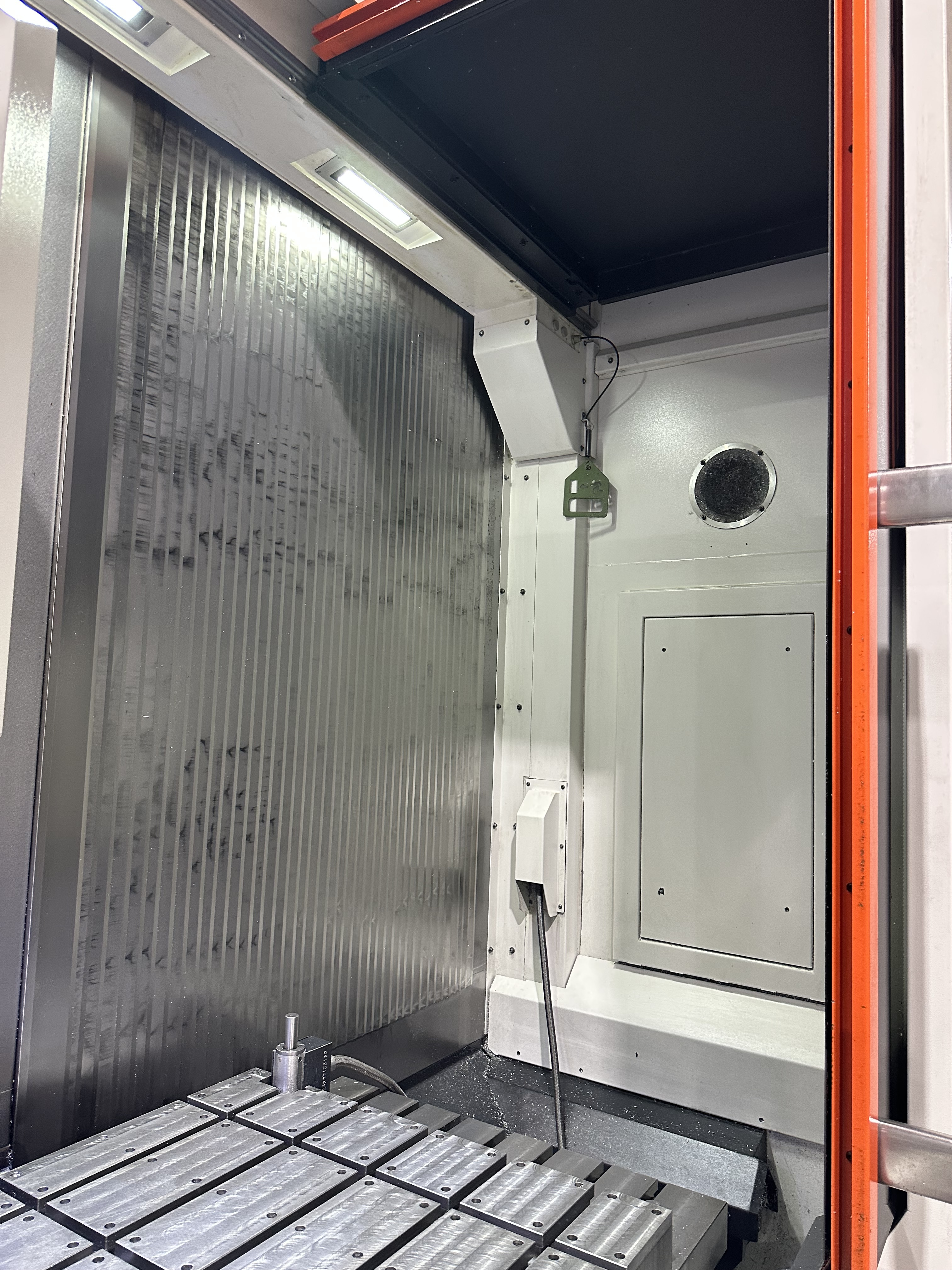 Mazak VTC 820/20 CNC Vertical Machining Centre. (2022)
