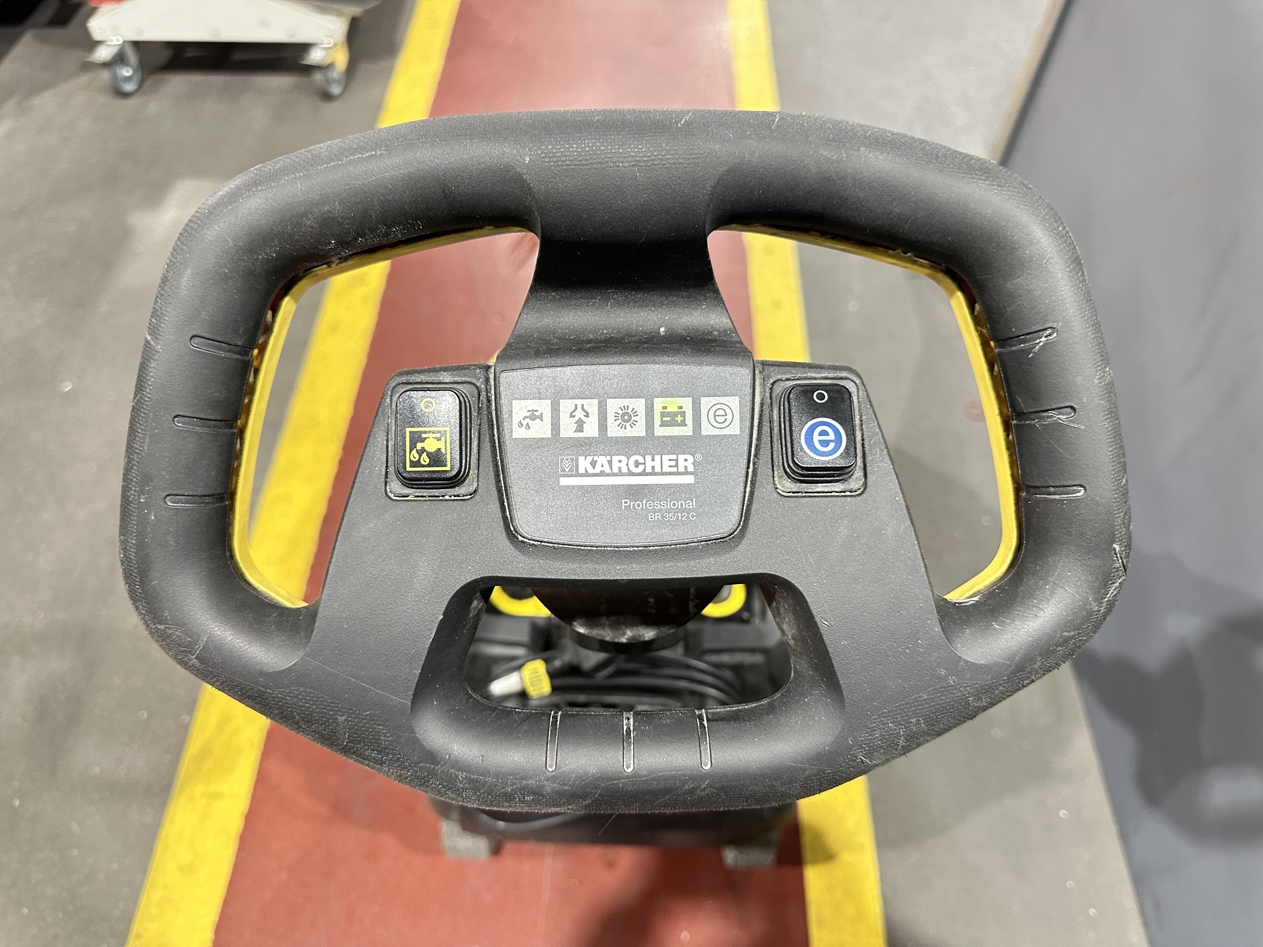 Karcher BR3512C Floor Scrubber (2015)