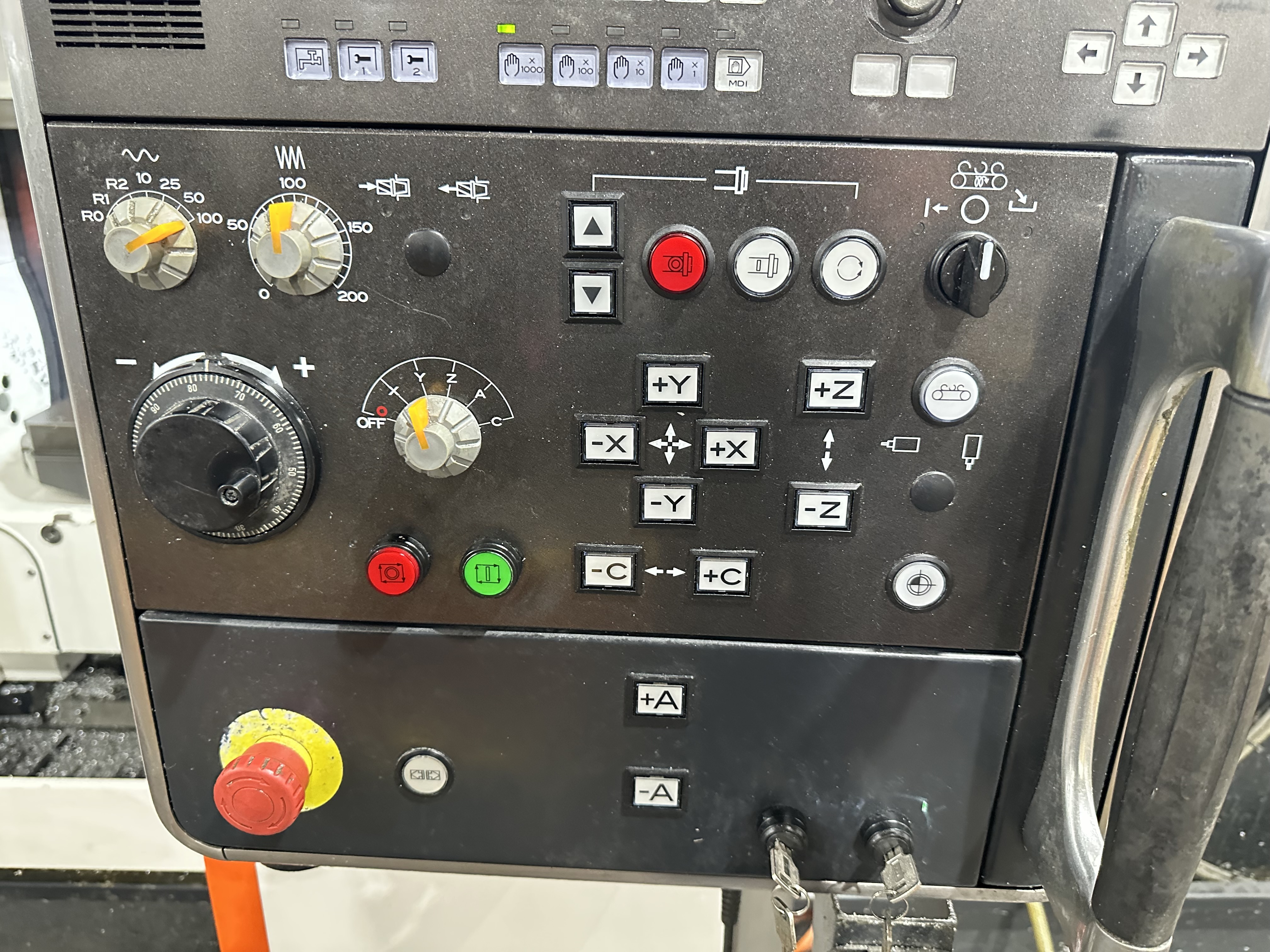 Mazak Variaxis i-500 5 Axis CNC Machining Centre. (2015)