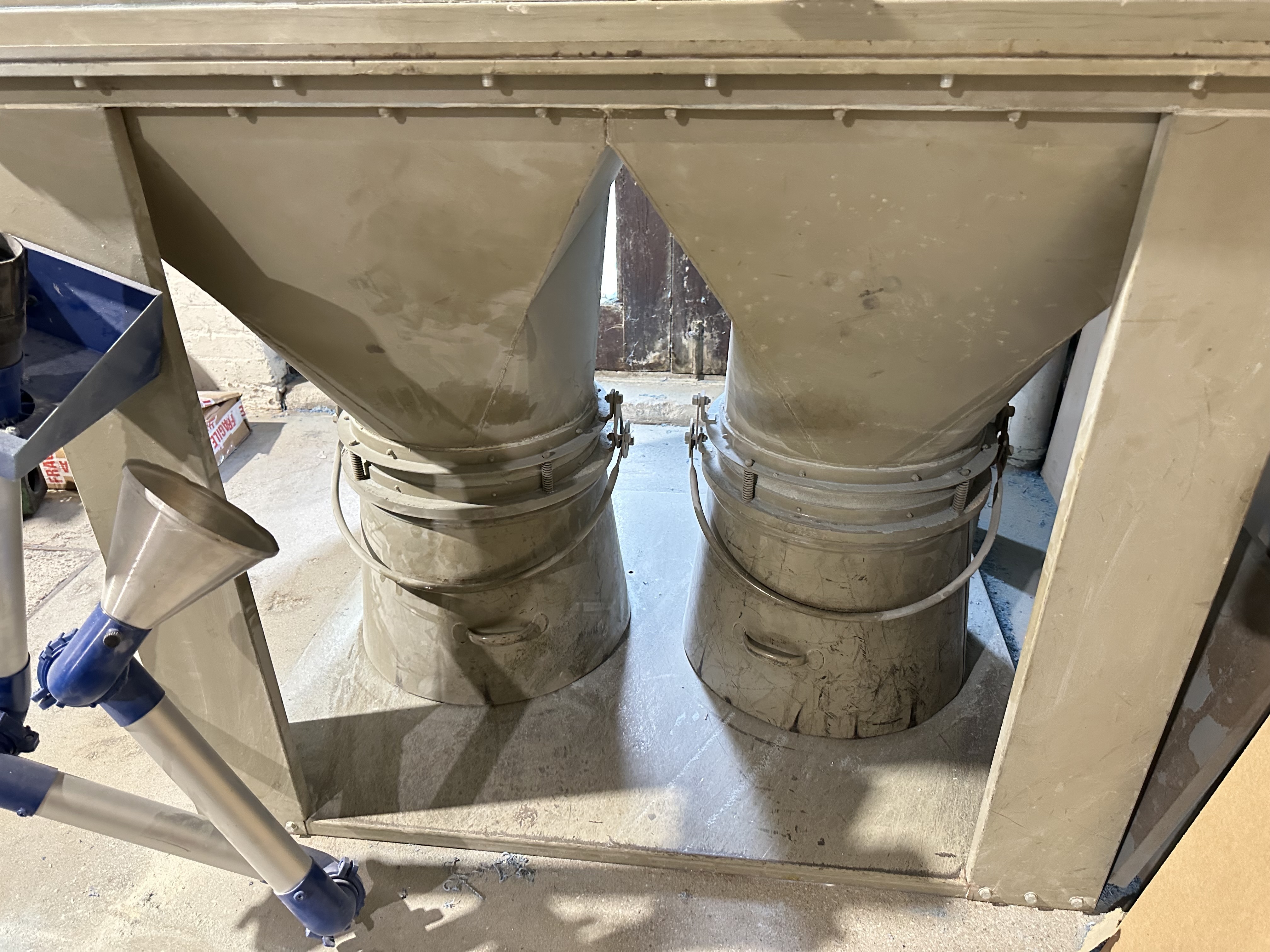 DCE Unimaster UMA 358 GII Dust Extractor Unit