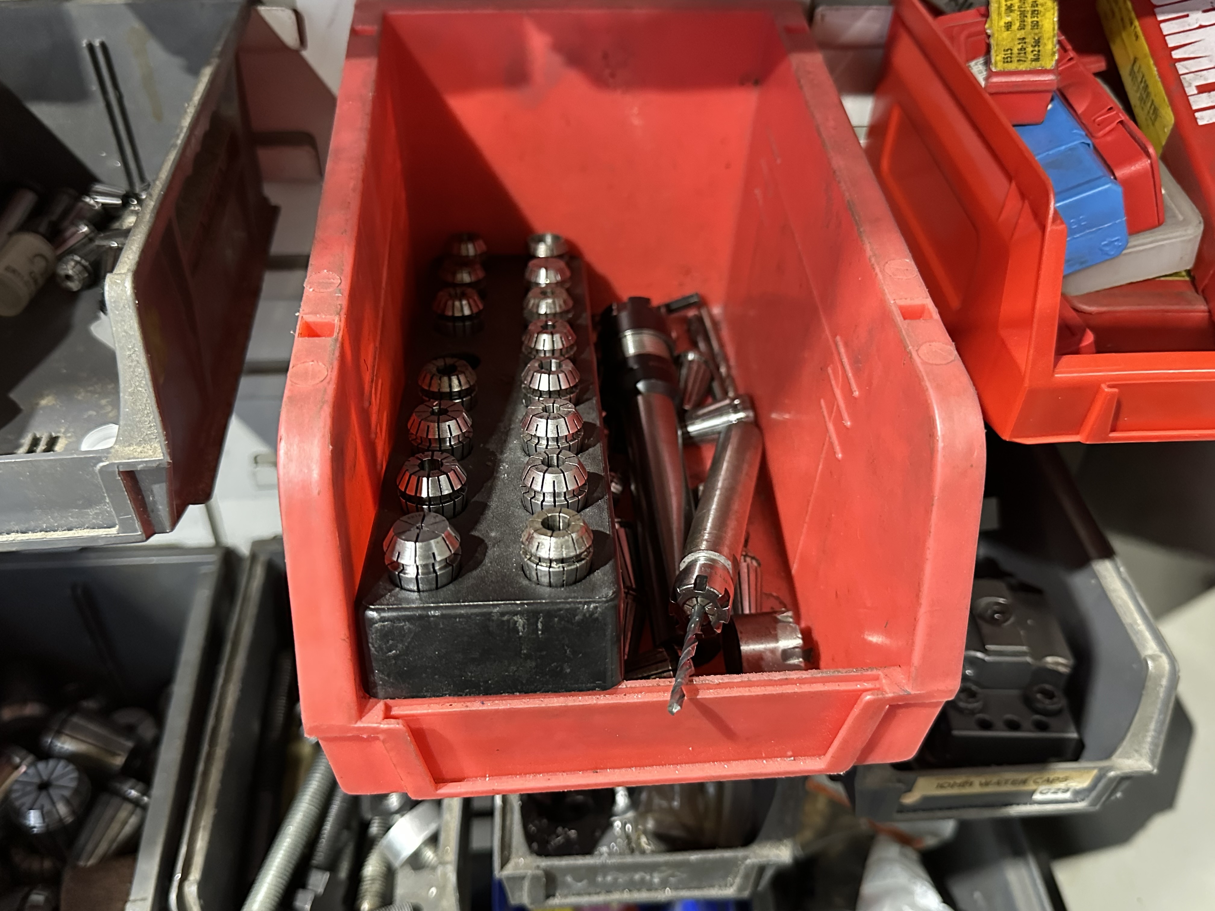 Various ER Collets, Drills & Cutter in 2 Door Cabinet