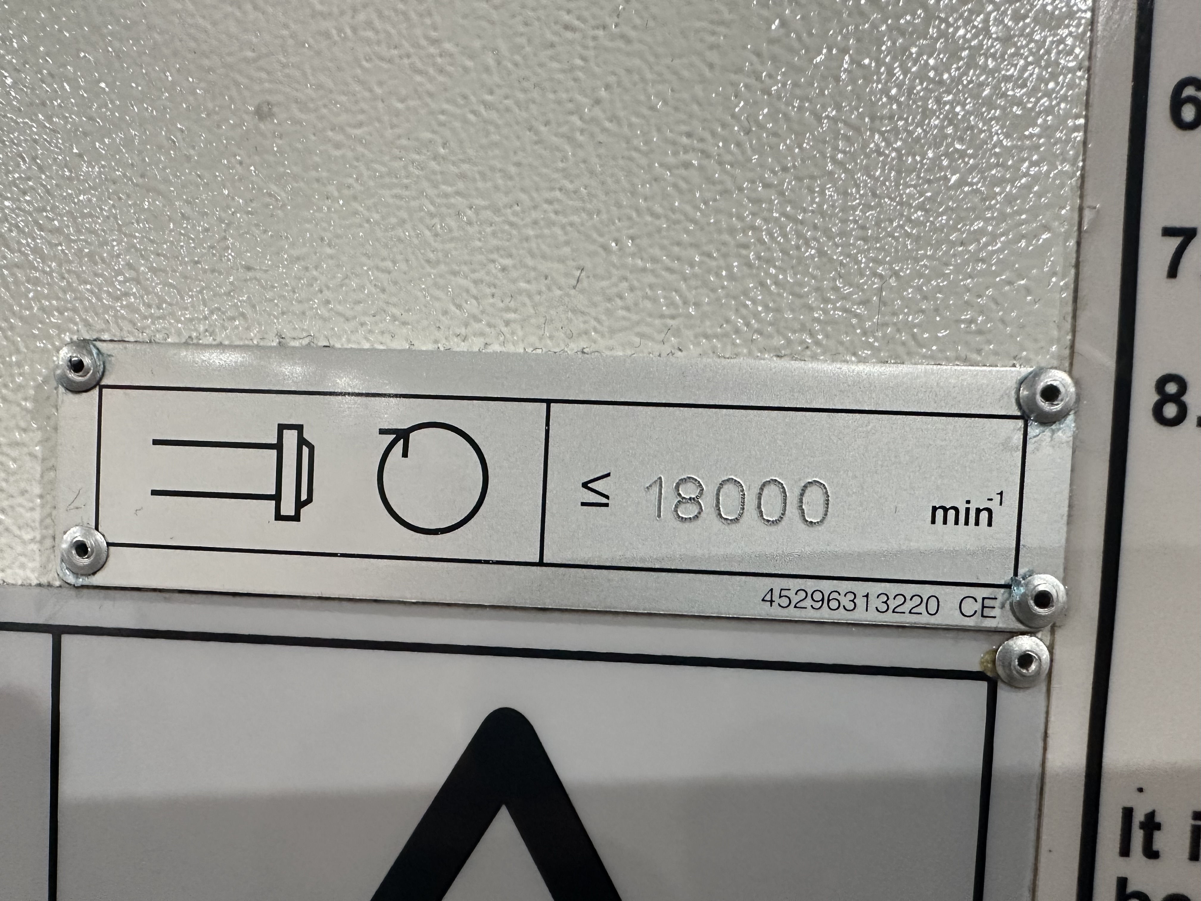 Mazak Variaxis i-500 5 Axis CNC Machining Centre. (2015)