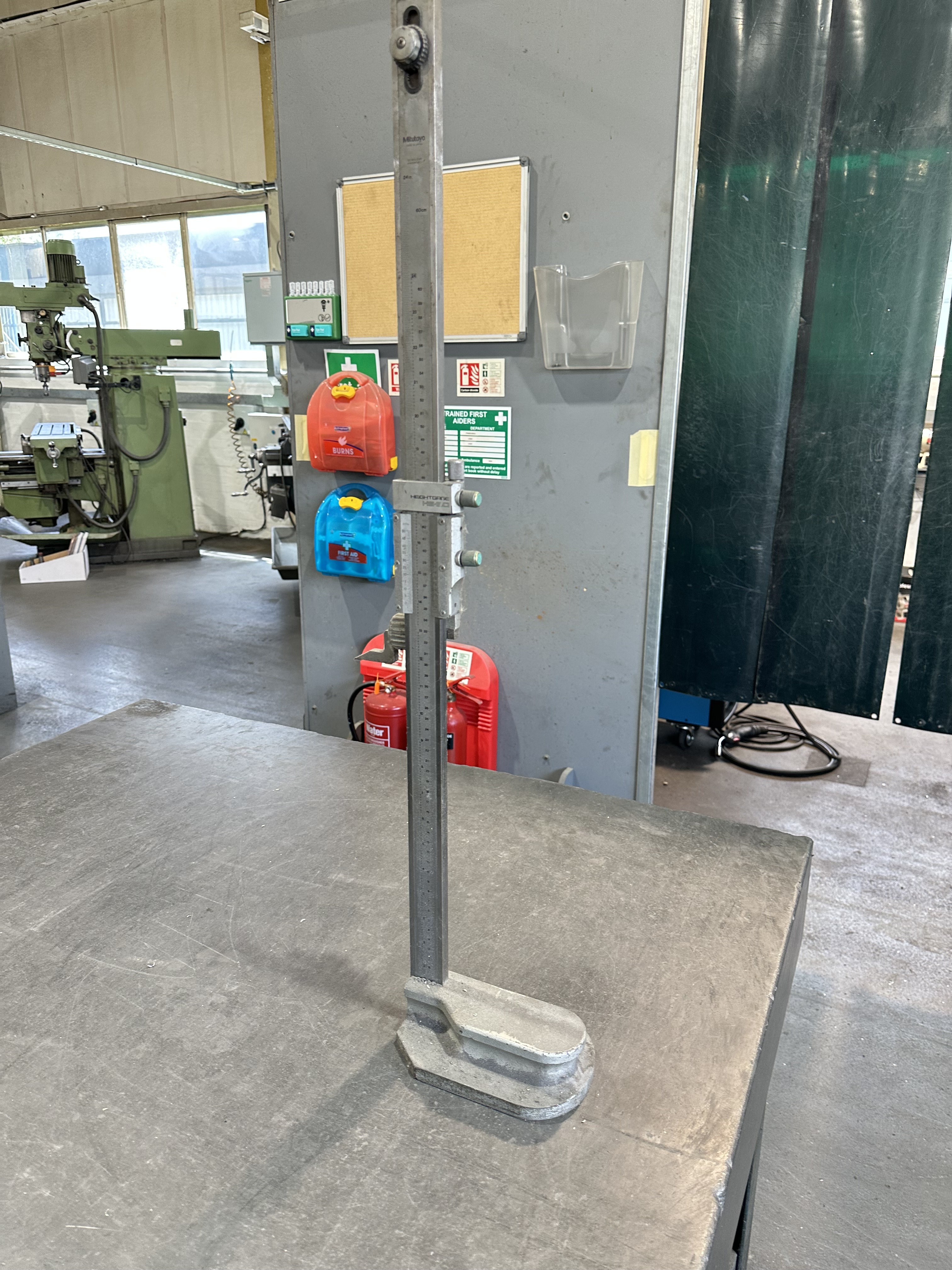 Granite Surface Table, Size 4' x 3' Including 600mm Mitutoyo Height Gauge