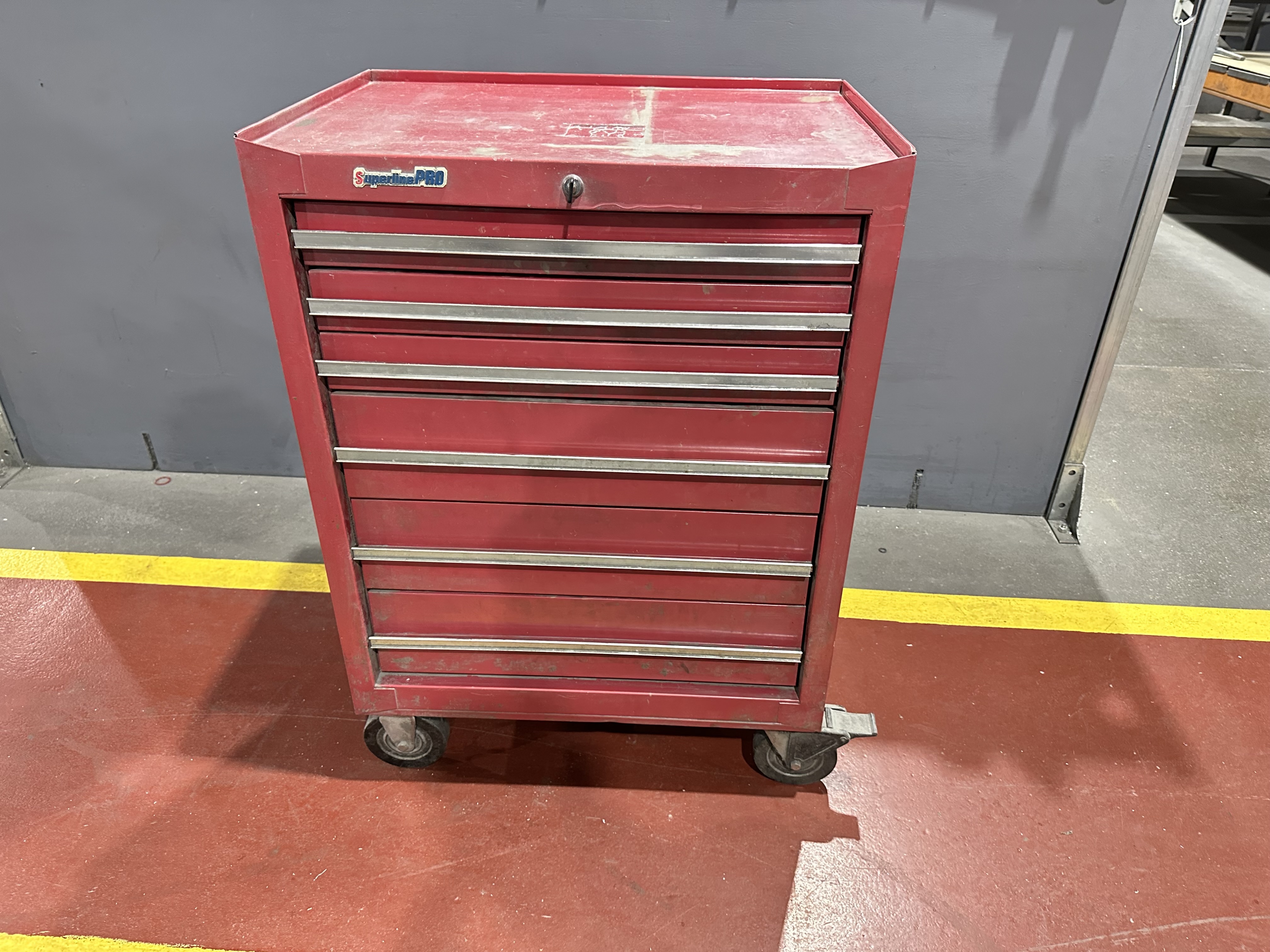 Slinmline Pro 7 Drawer Mobile Tool Cabinet