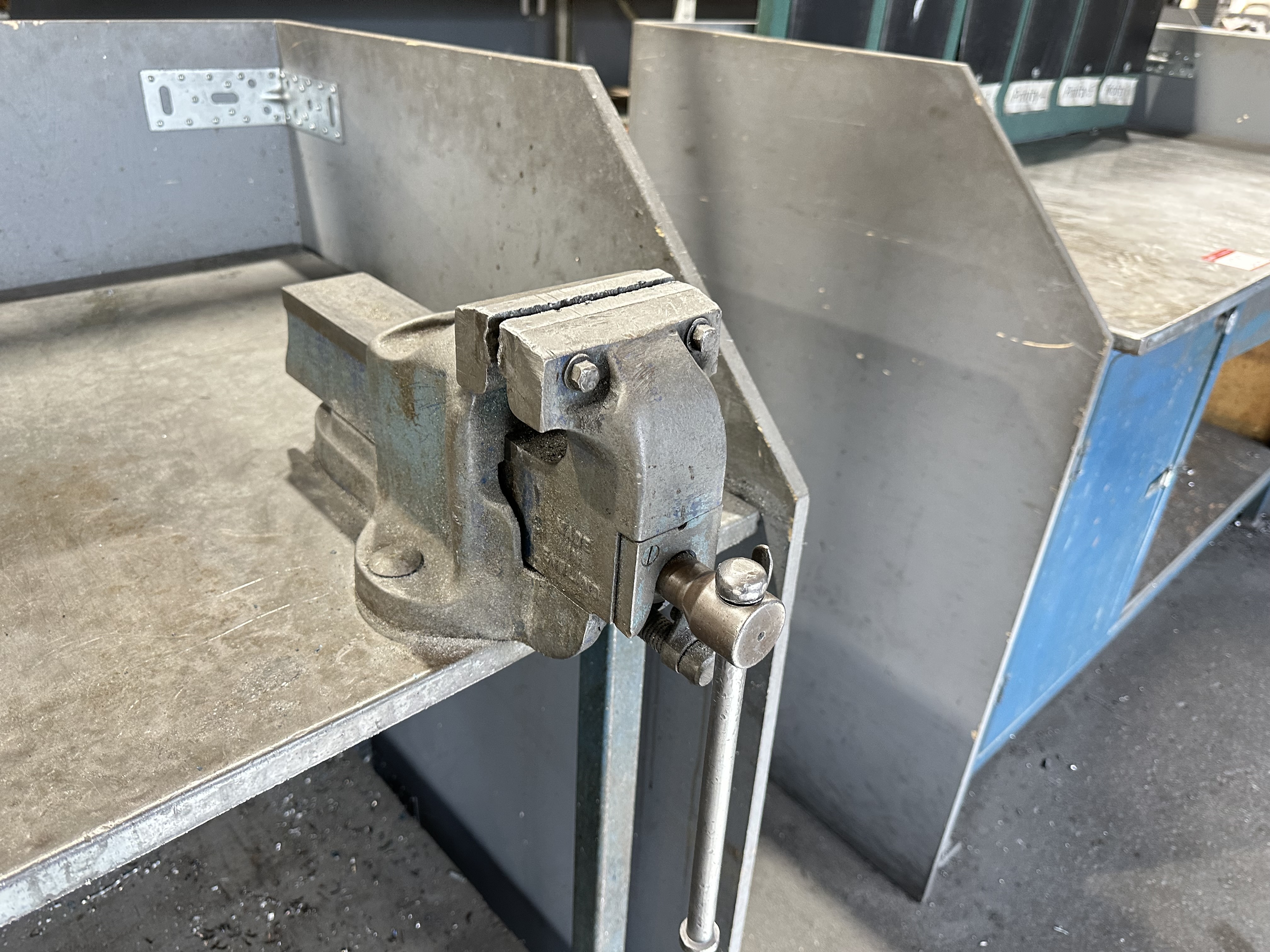 Various Size Work Bench & Tables