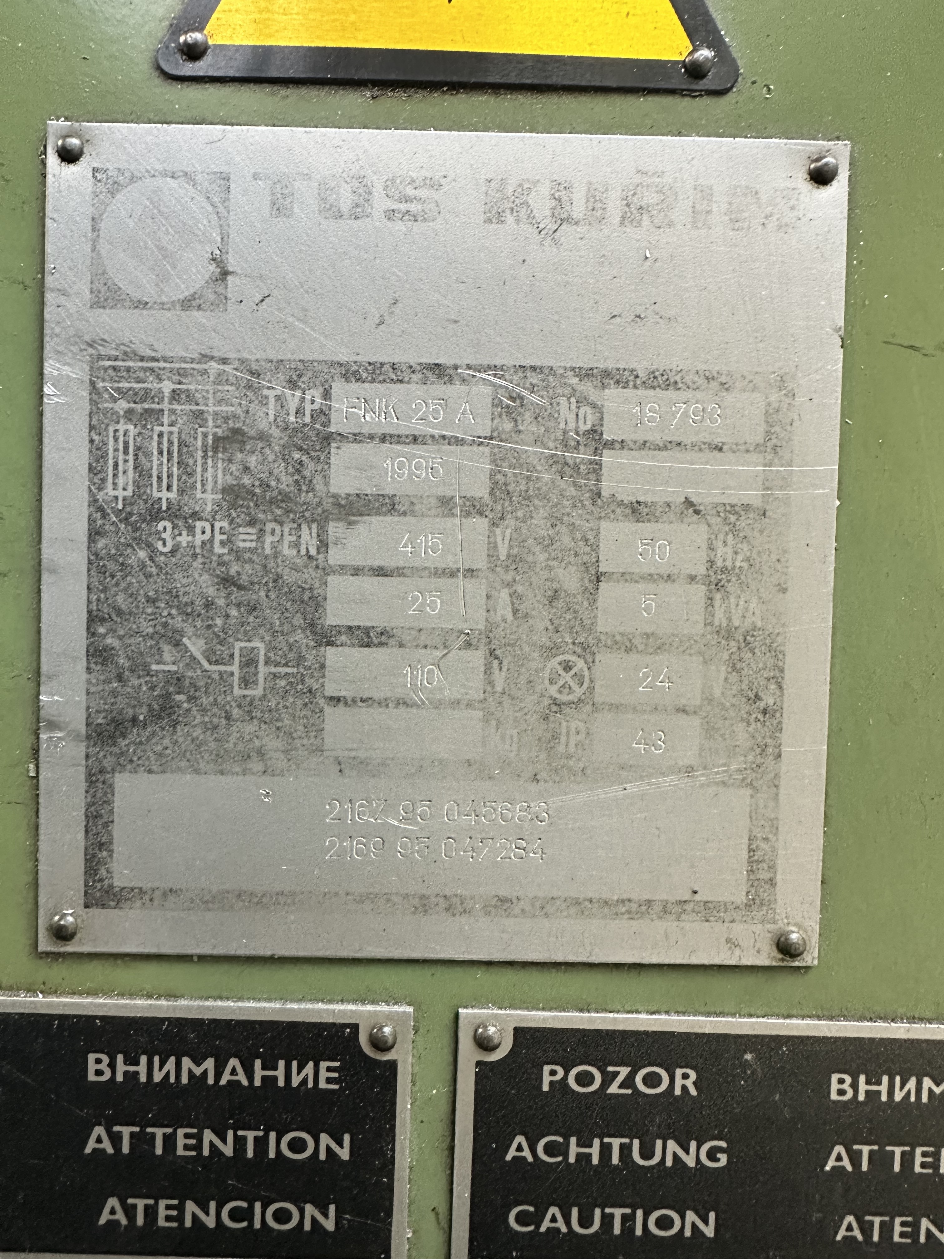 TOS Kurim FNK 25A Knee Type Turret Head Milling Machine (1995)
