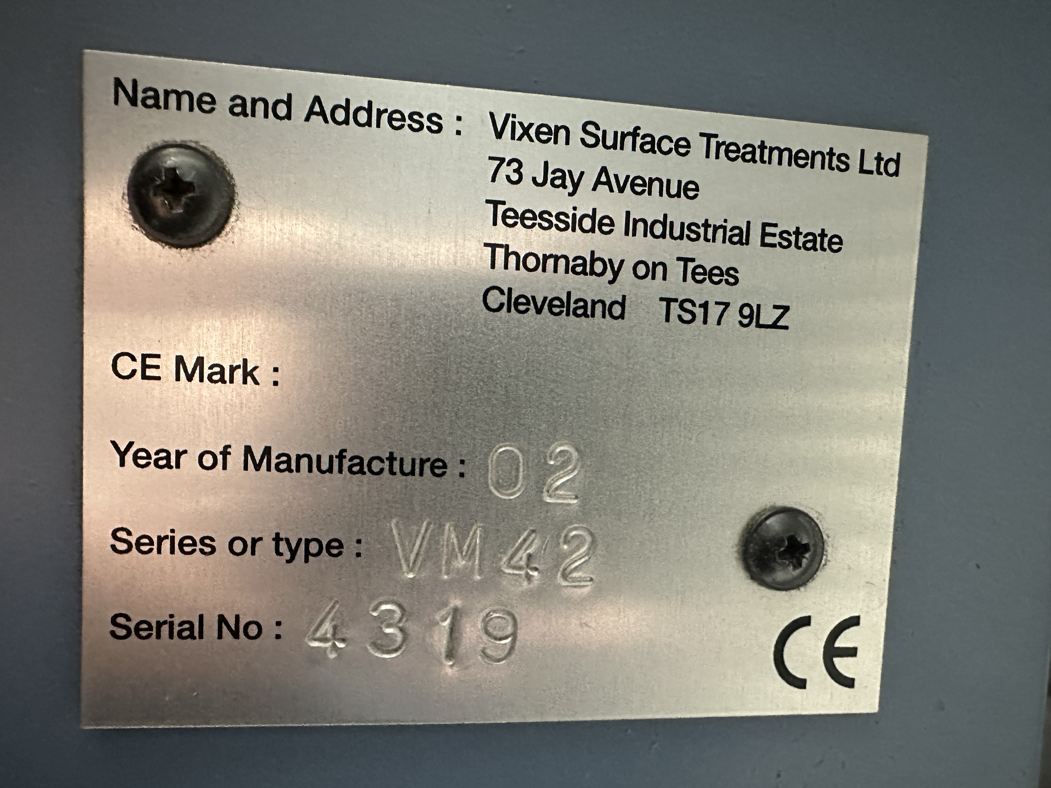 Vixen Surface Treatments Jetair VM42 Reach In Media Blast Cabinet  (2002)