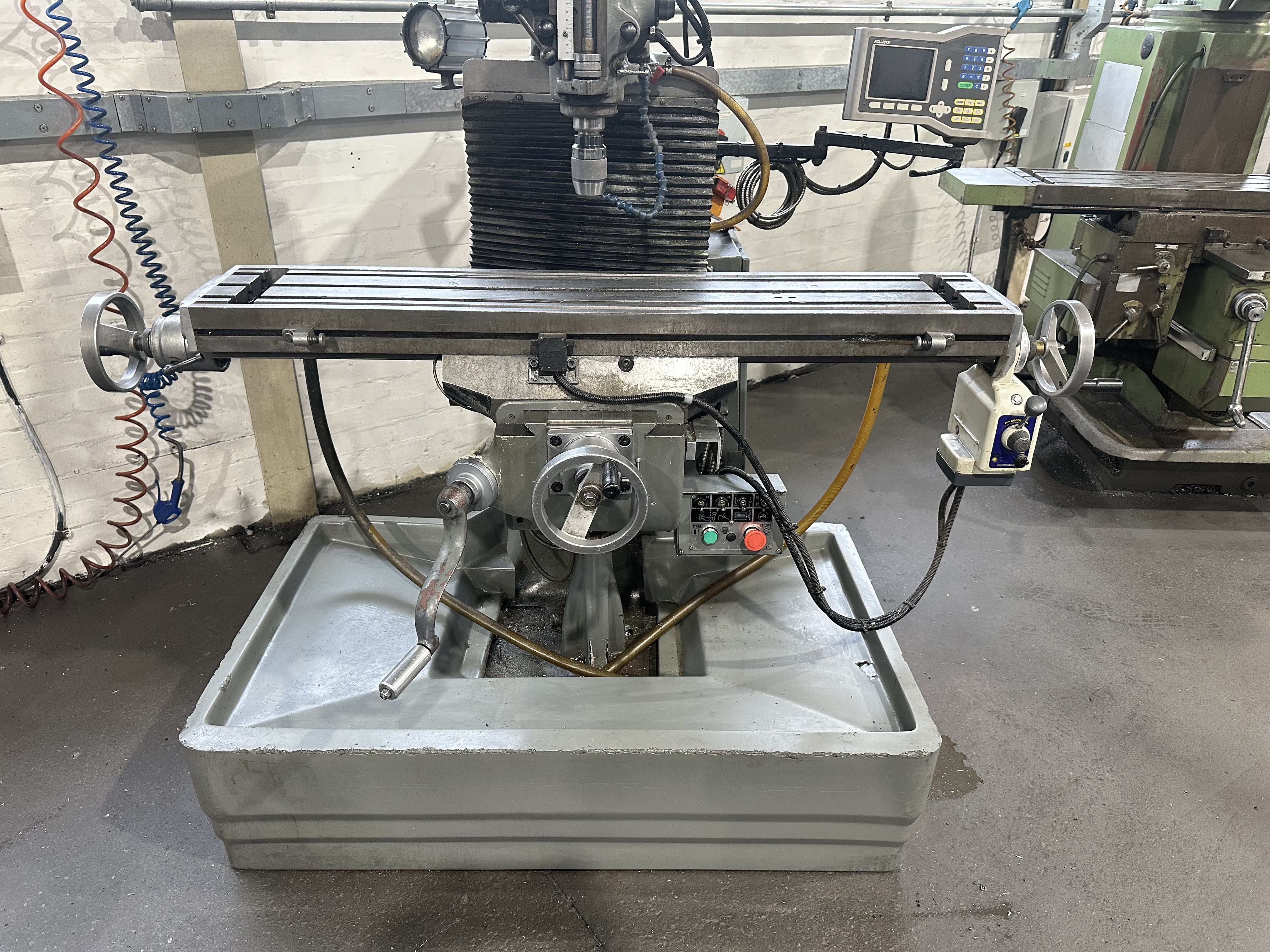 Bridgeport Series 1 2Hp Turret Head Milling Machine